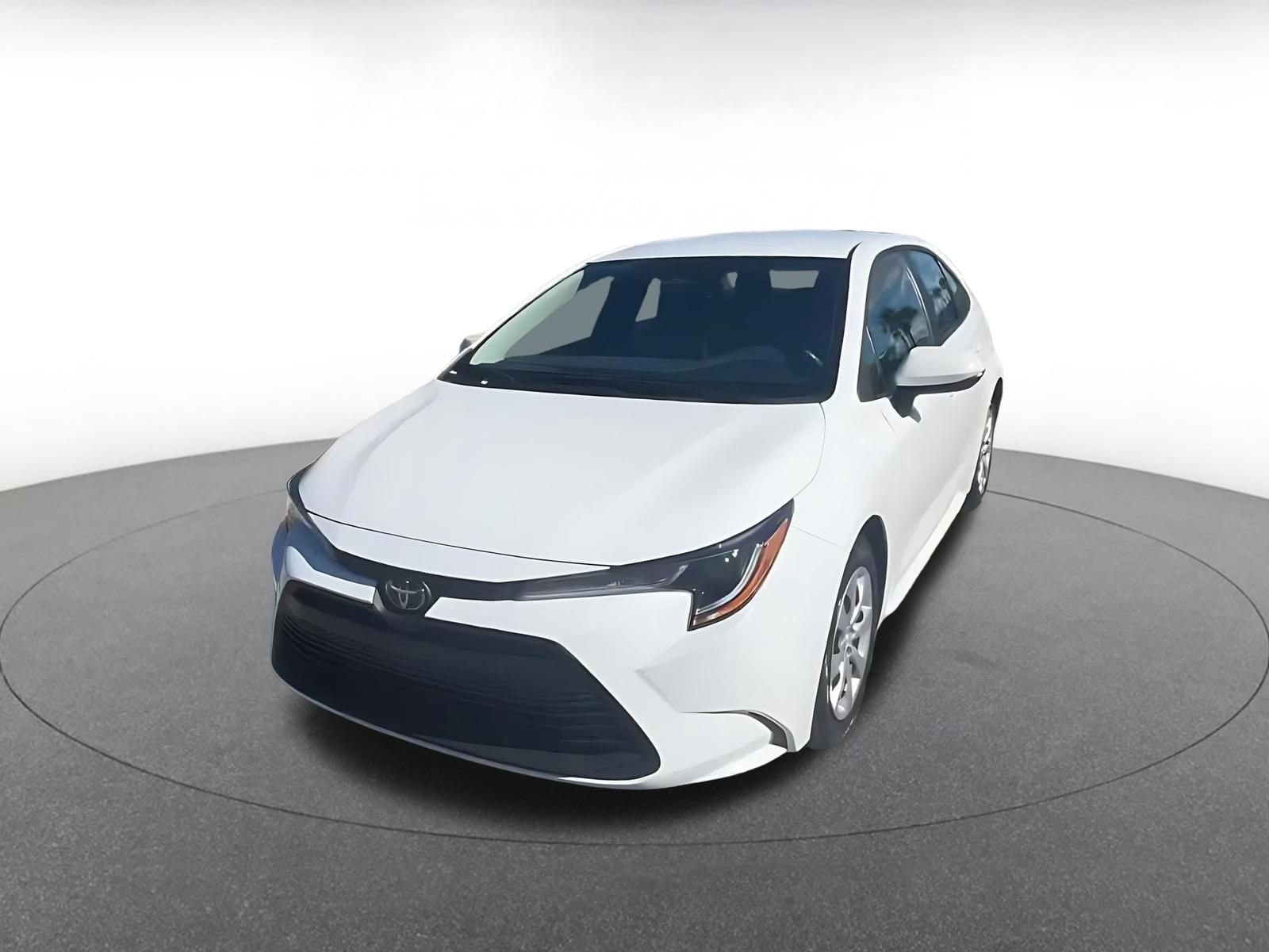 Thumbnail: 2025 Toyota Corolla - 4