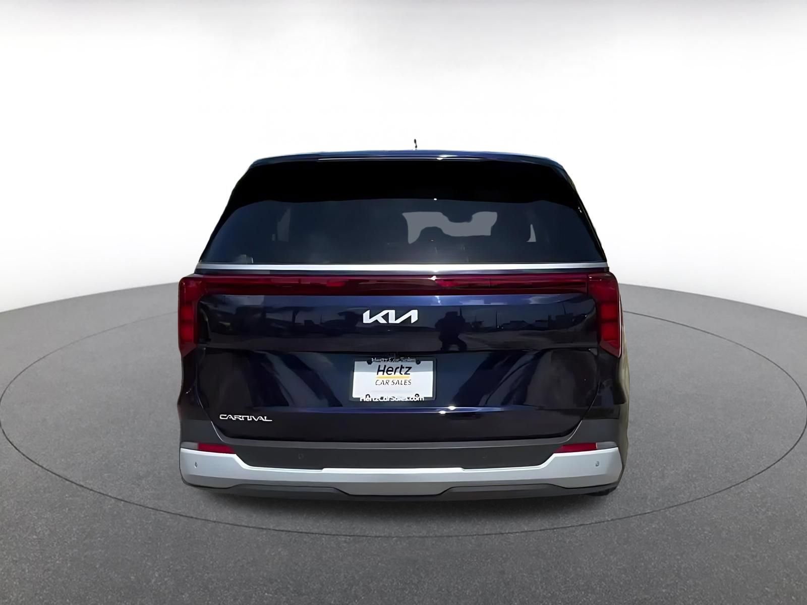 Thumbnail: 2026 Kia Carnival - 12