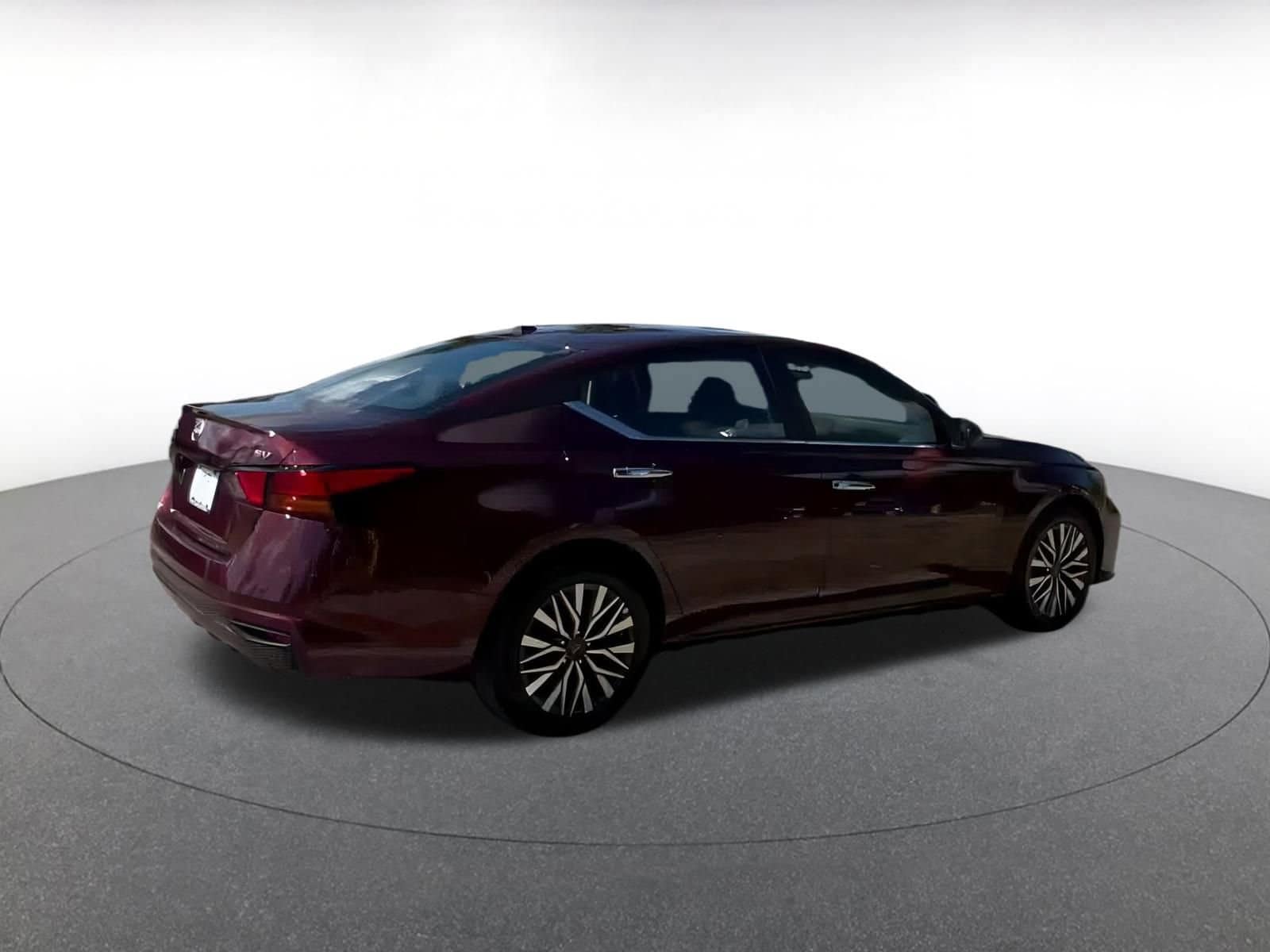 Thumbnail: 2024 Nissan Altima - 14