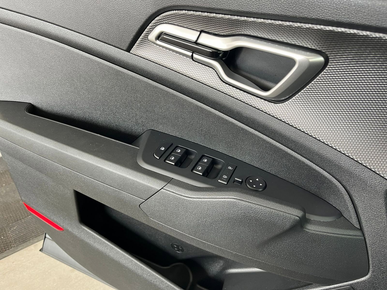 Thumbnail: 2025 Kia Sportage - 20