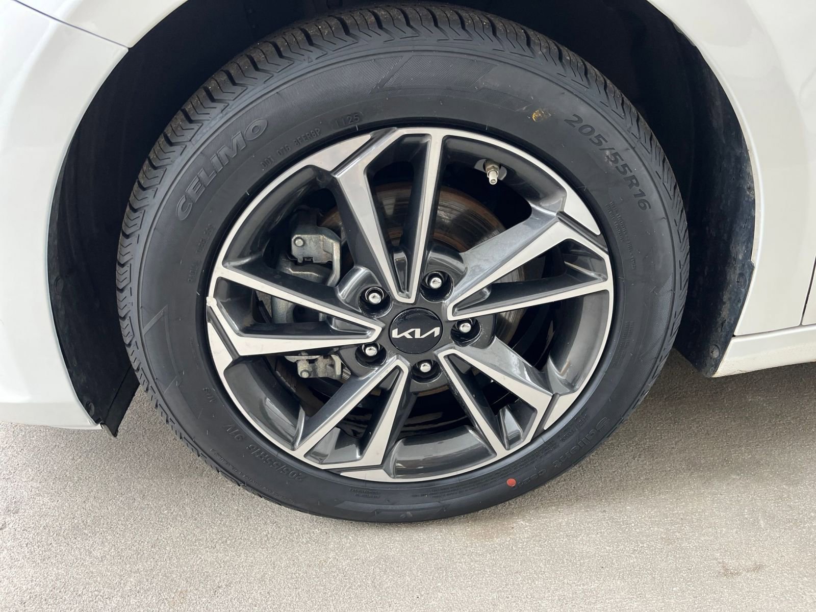 2024 Kia Forte LXS 30