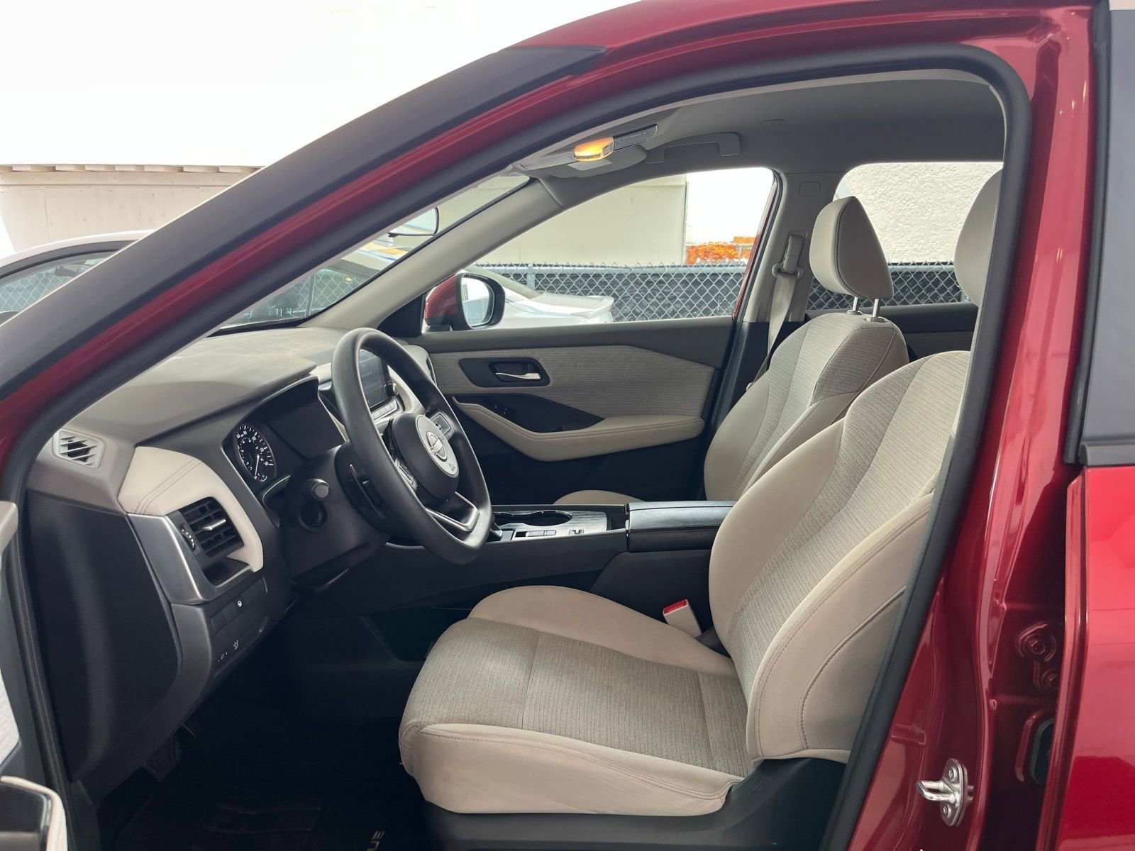 Thumbnail: 2023 Nissan Rogue - 27