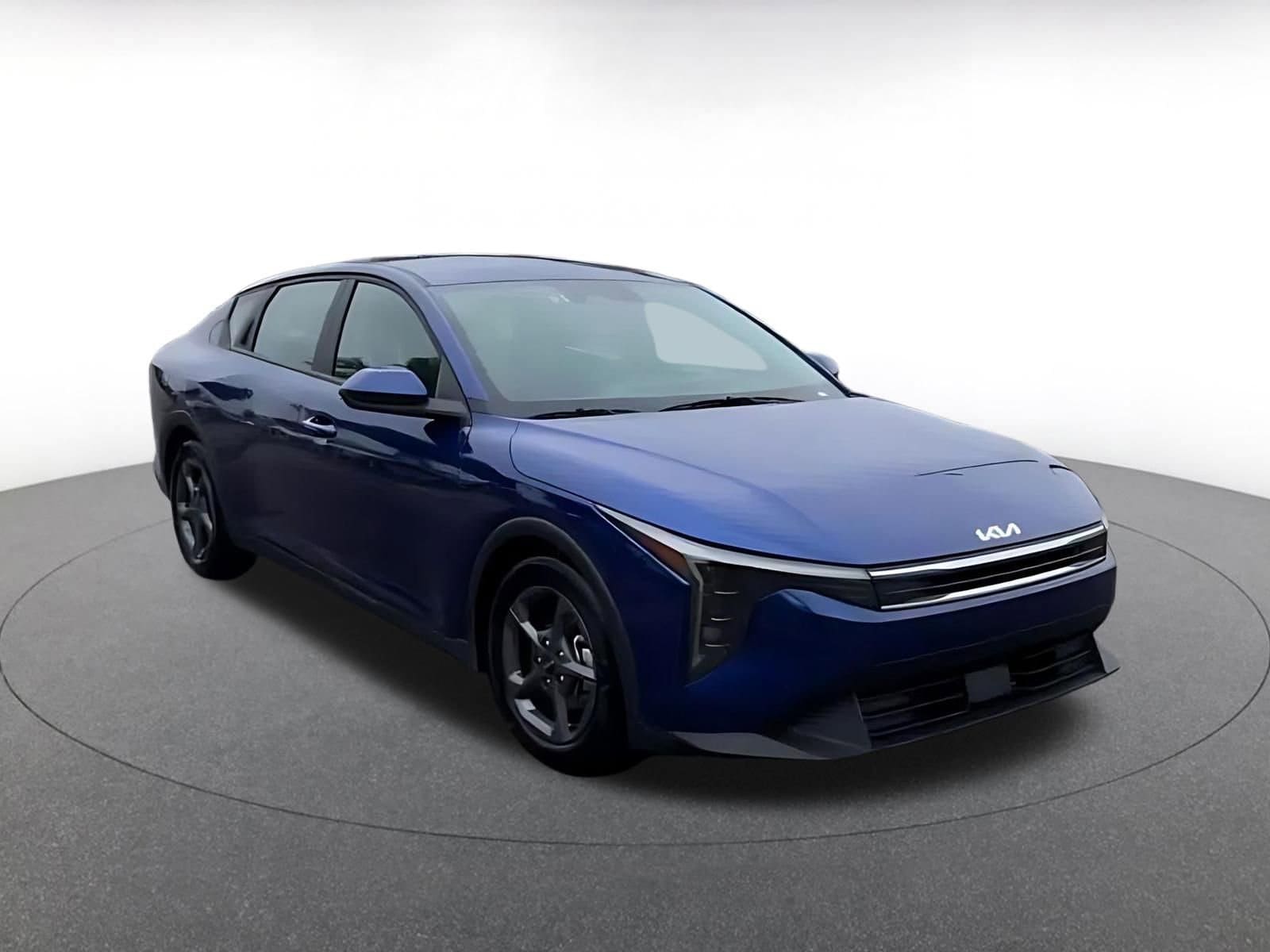 Thumbnail: 2025 Kia K4 - 3