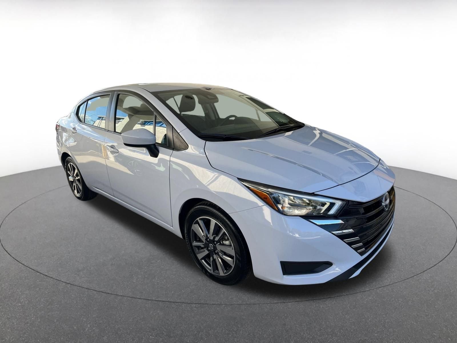 2025 Nissan Versa Sedan SV