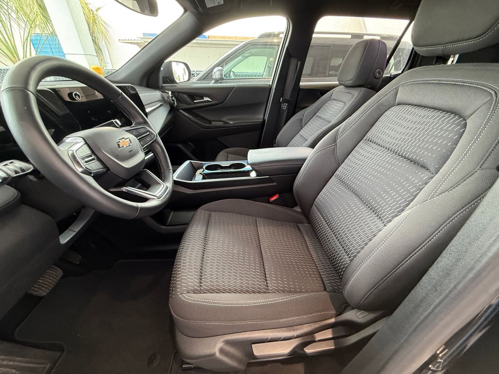 Thumbnail: 2025 Chevrolet Equinox - 27