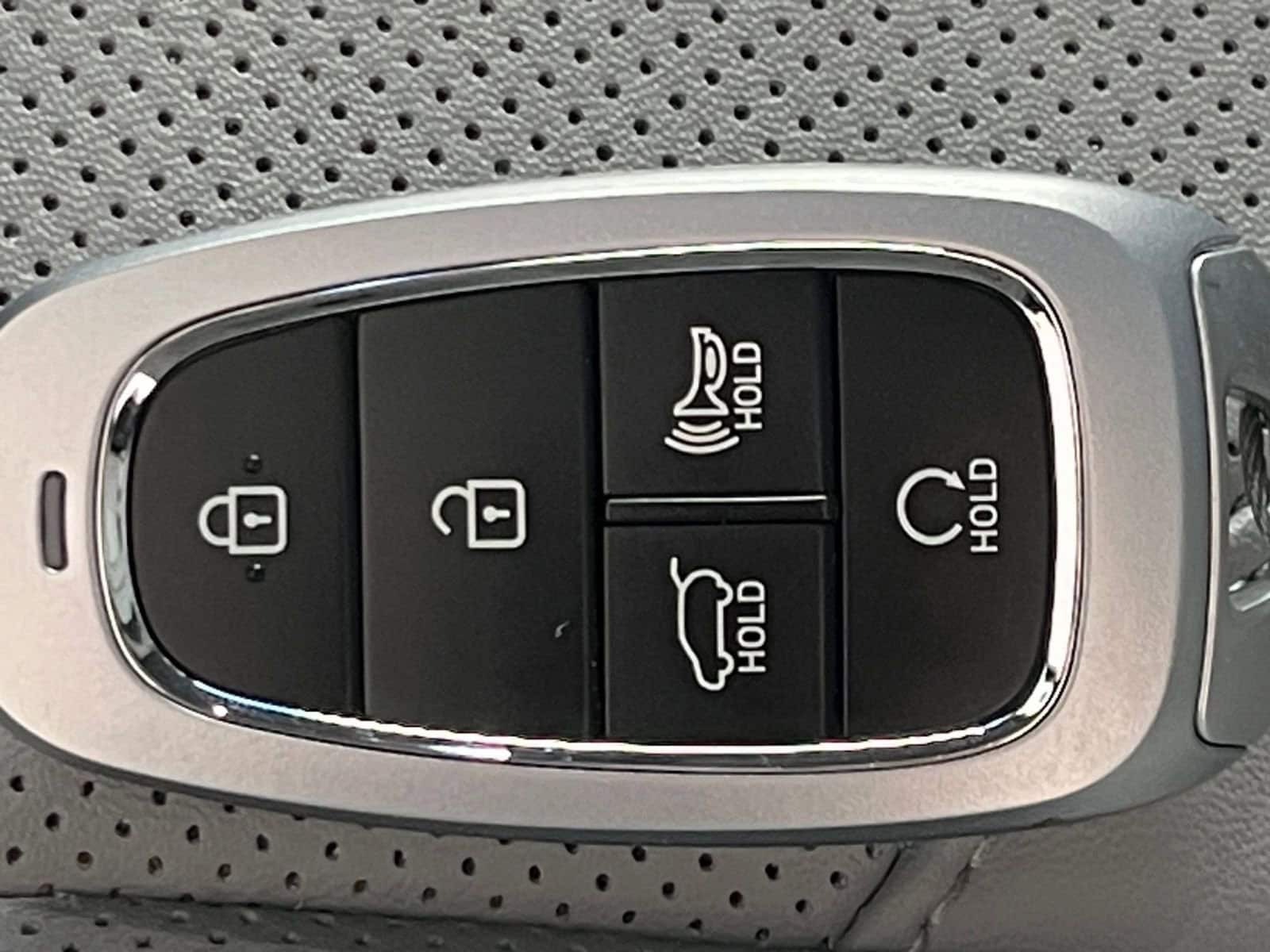 Thumbnail: 2025 Hyundai Palisade - 28