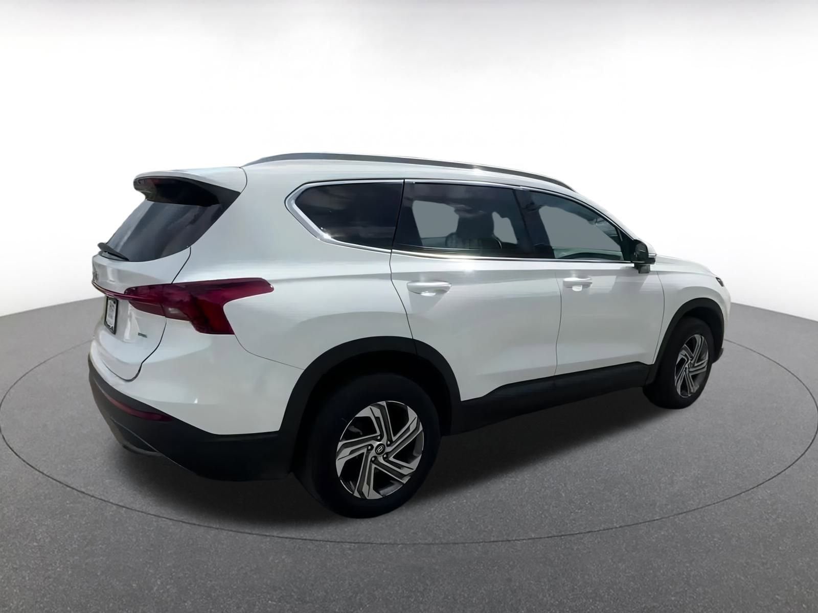 Thumbnail: 2023 Hyundai Santa Fe - 14