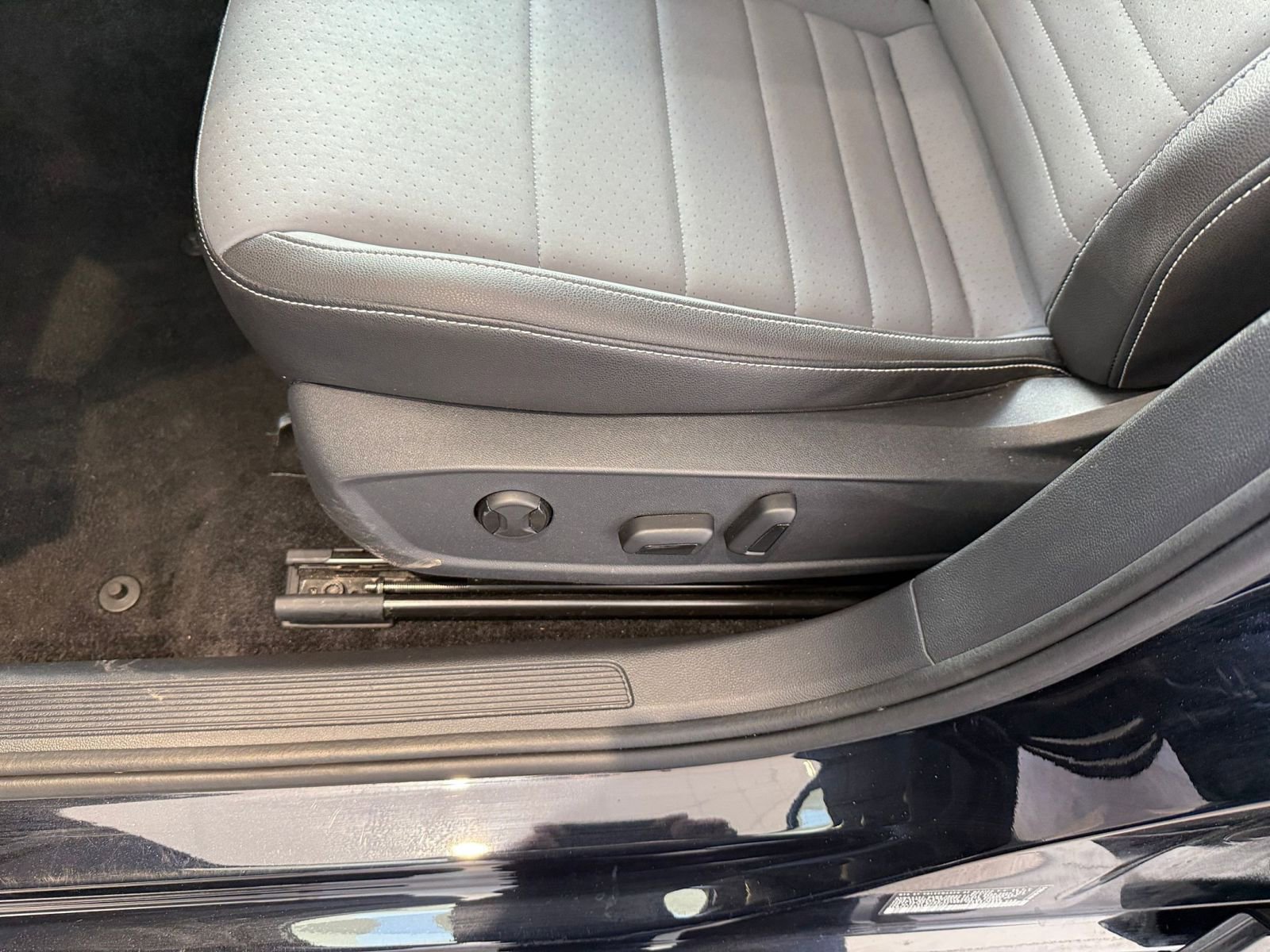 Thumbnail: 2025 Volkswagen Jetta - 23