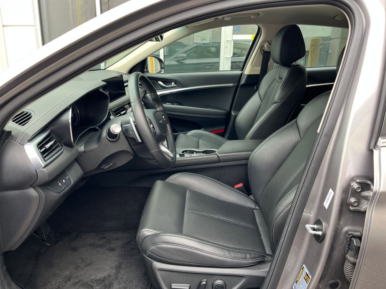 Thumbnail: 2025 Genesis G70 - 27