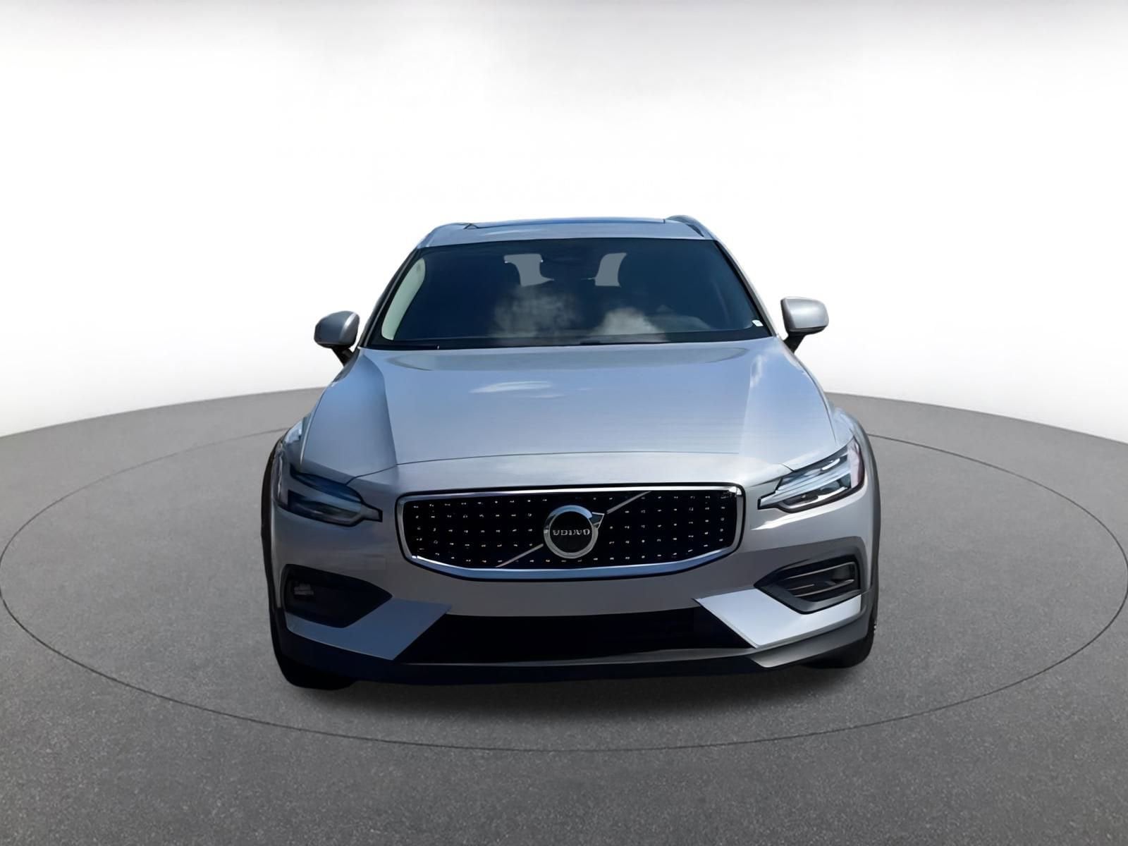 Thumbnail: 2025 Volvo S60 - 4