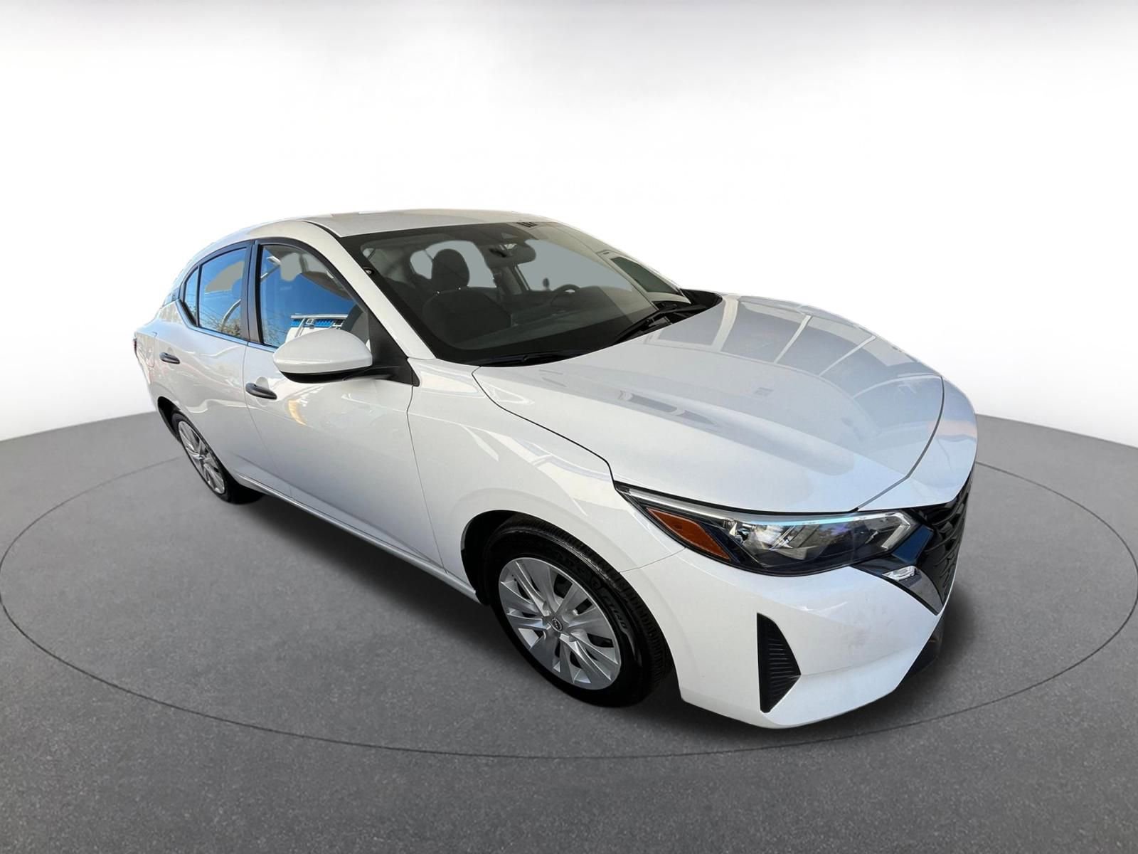 Thumbnail: 2025 Nissan Sentra - 1