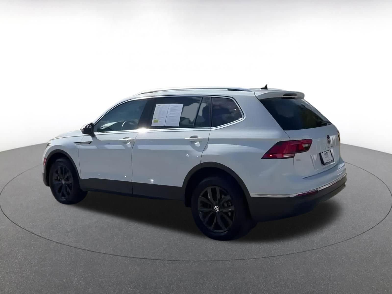 2024 Volkswagen Tiguan 2.0T 10