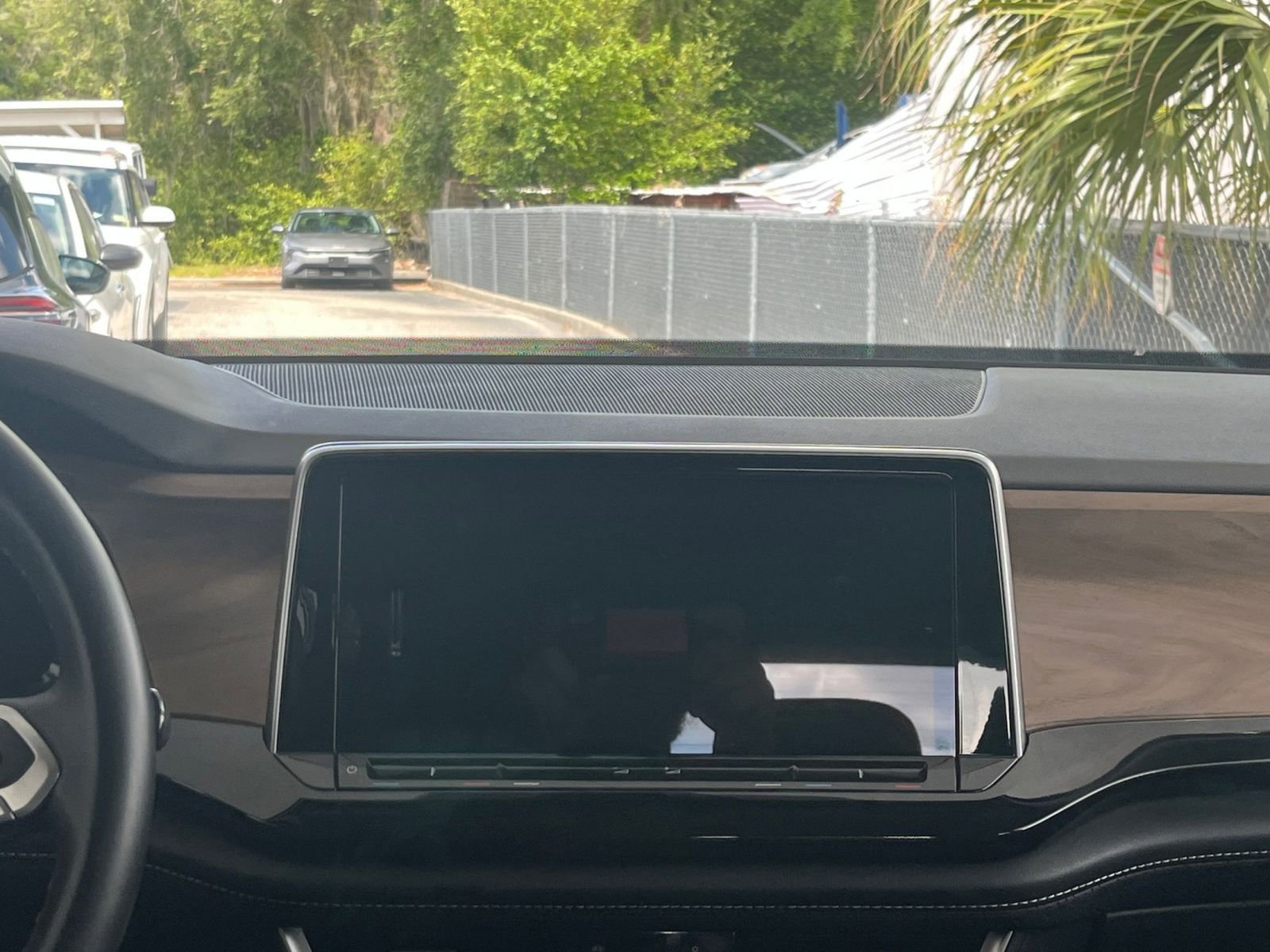 Thumbnail: 2025 Volkswagen Atlas - 17