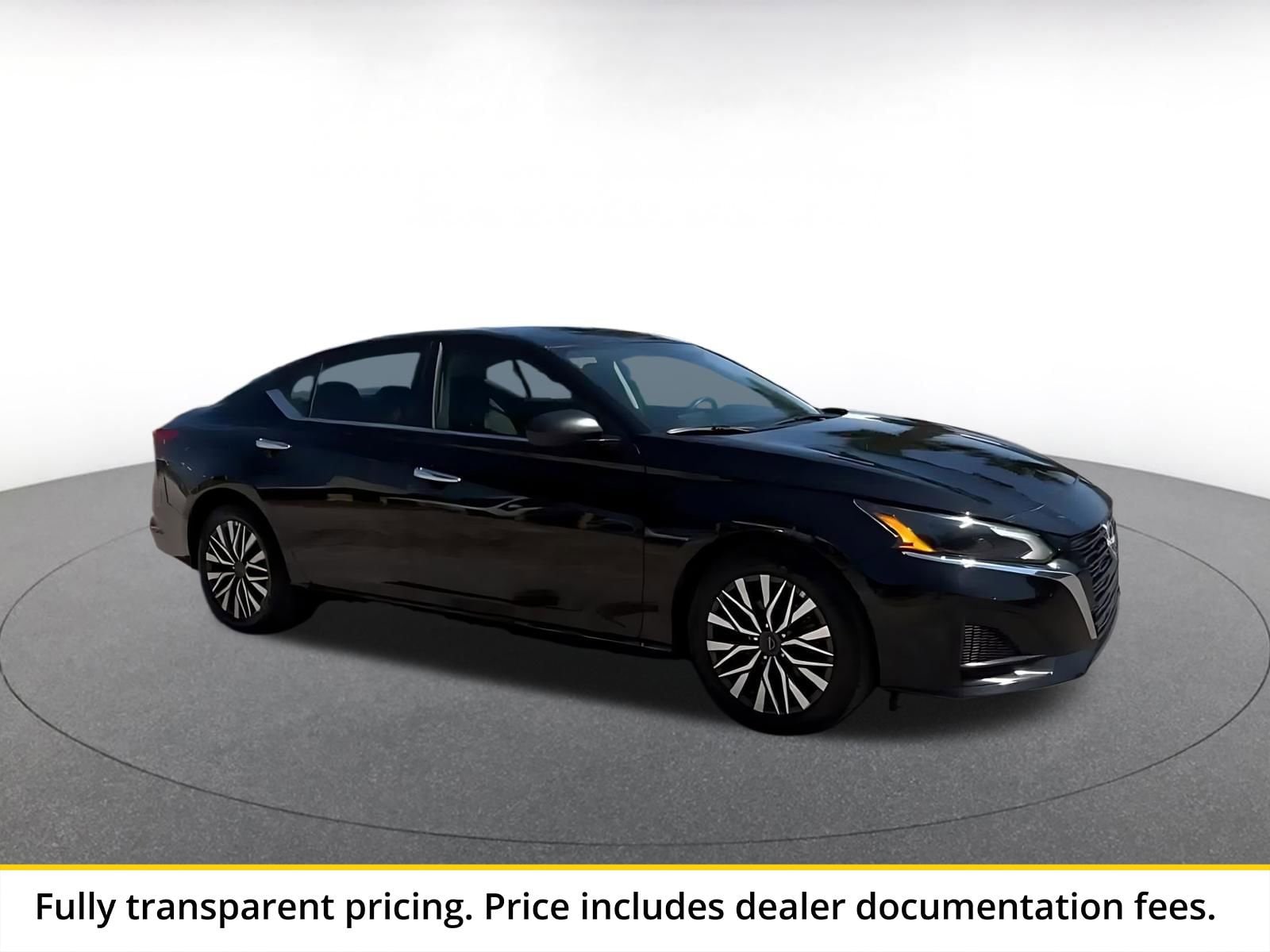 Thumbnail: 2025 Nissan Altima - 1