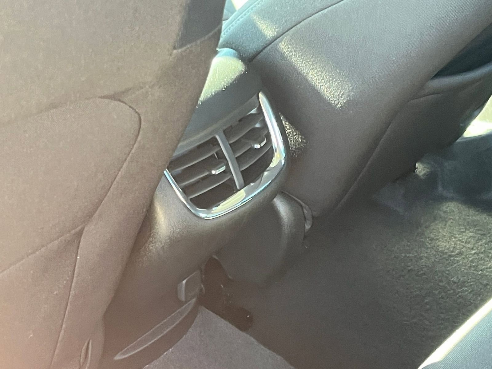 Thumbnail: 2024 Chevrolet Malibu - 24