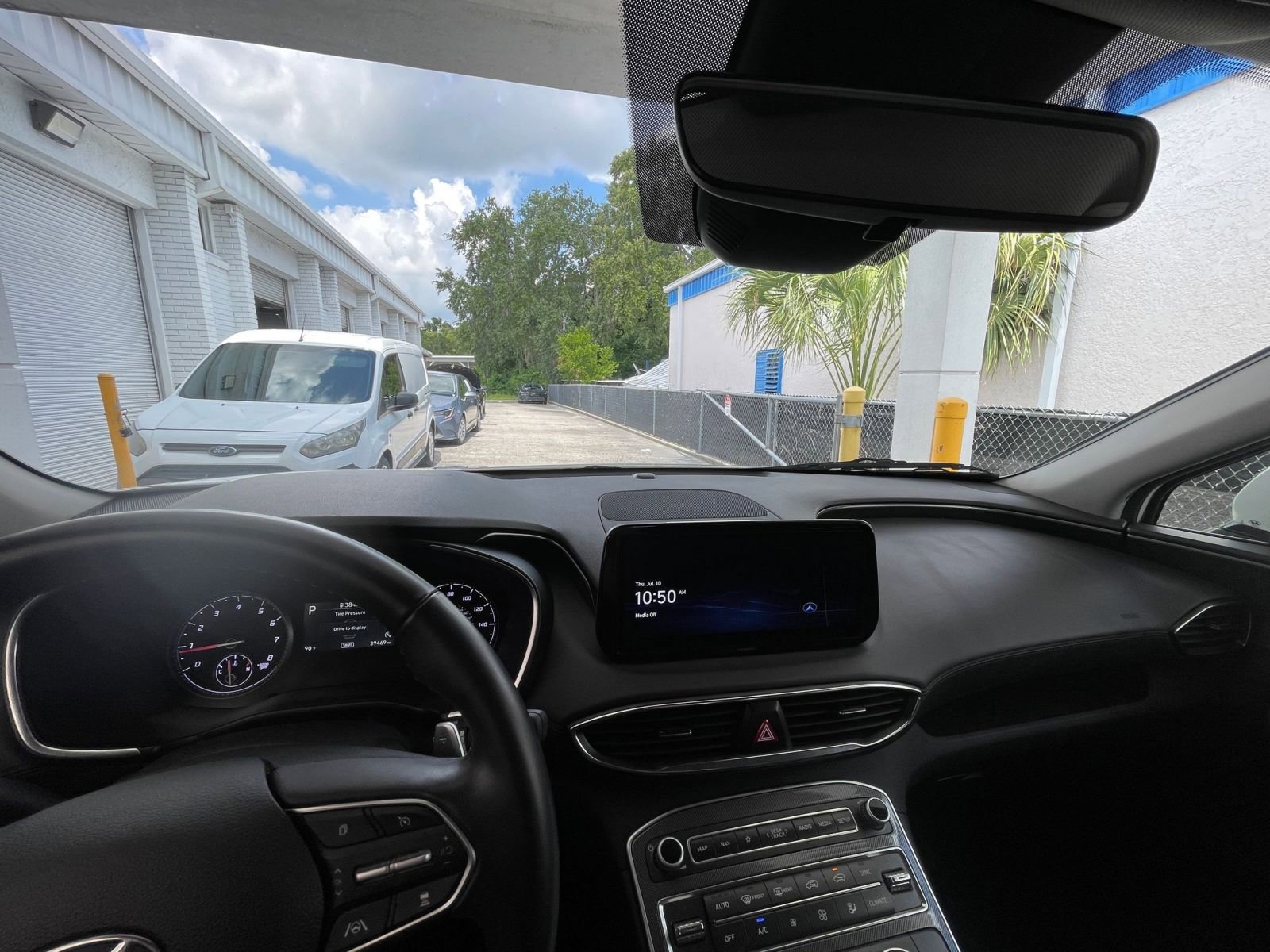 Thumbnail: 2023 Hyundai Santa Fe - 33