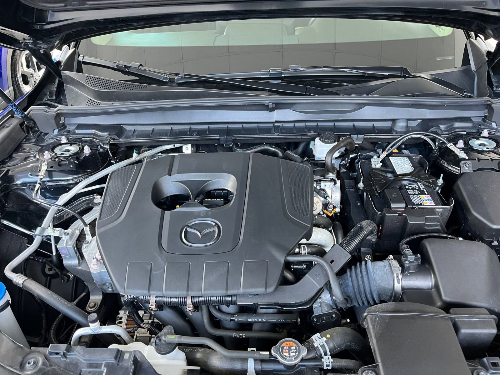 Thumbnail: 2025 Mazda CX-50 - 32