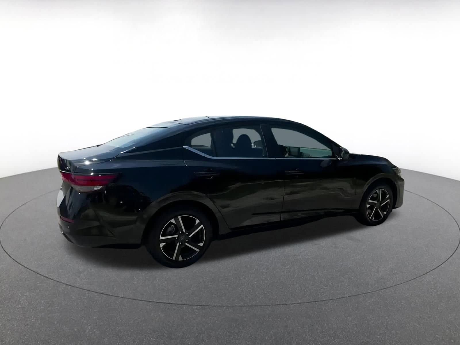Thumbnail: 2024 Nissan Sentra - 11