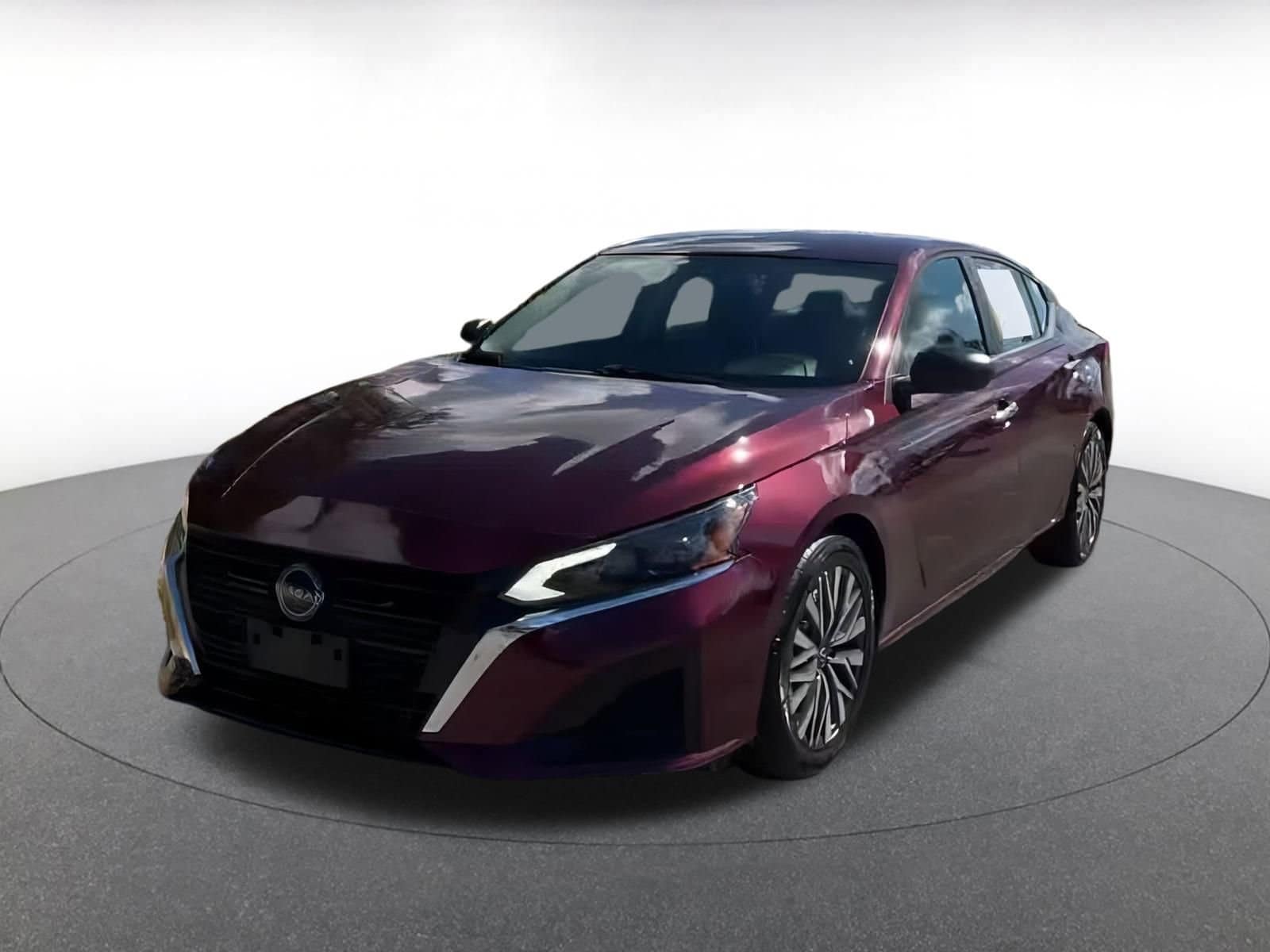 Thumbnail: 2024 Nissan Altima - 2