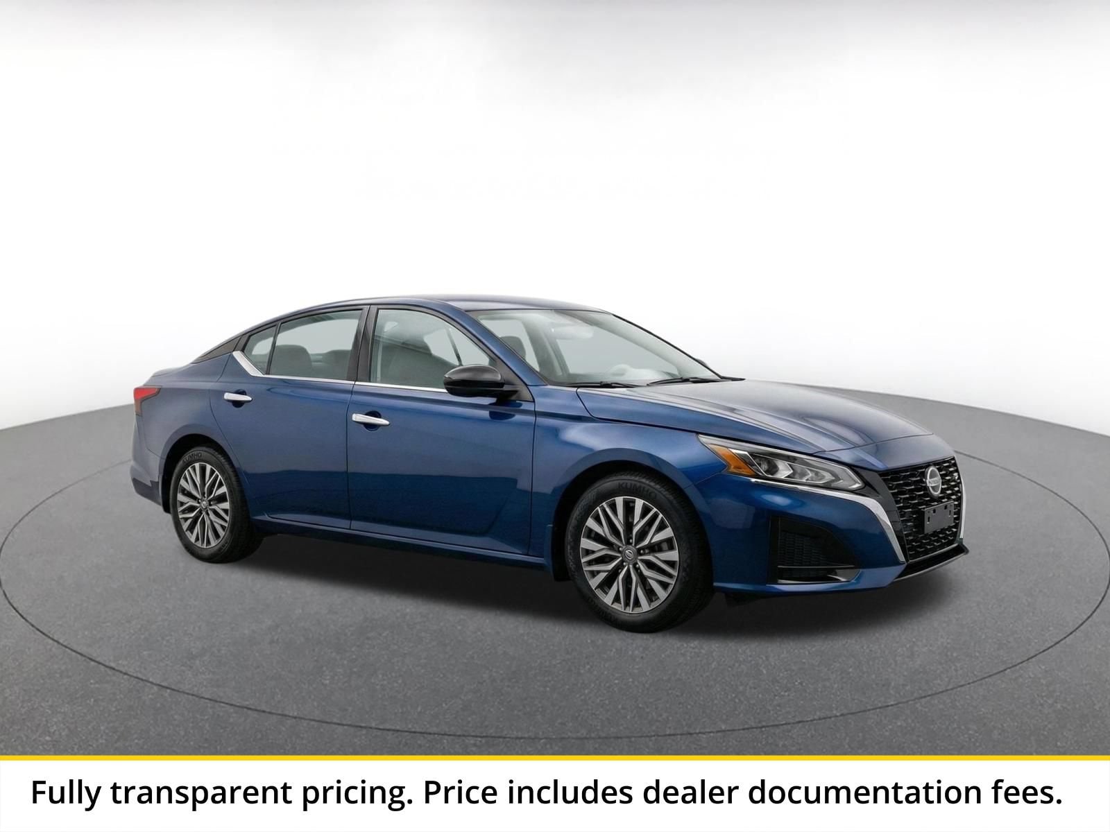 Thumbnail: 2025 Nissan Altima - 1