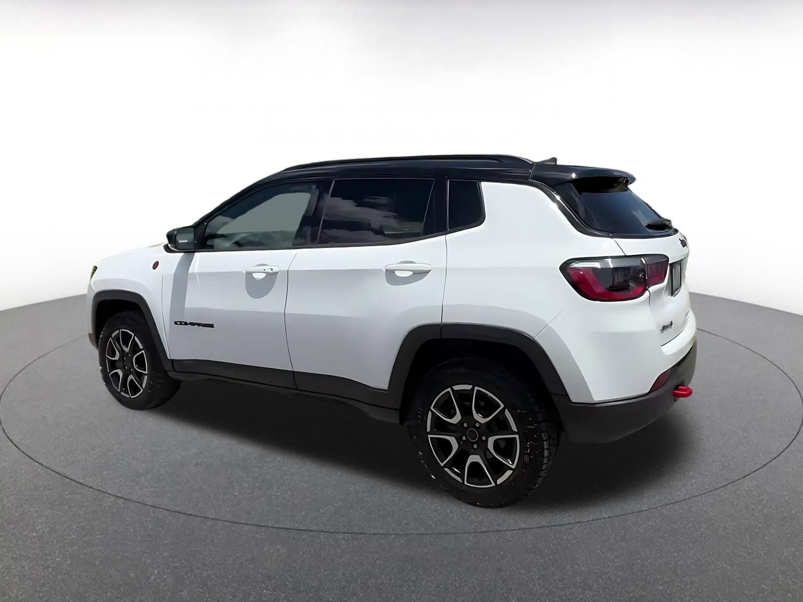 Thumbnail: 2025 Jeep Compass - 10