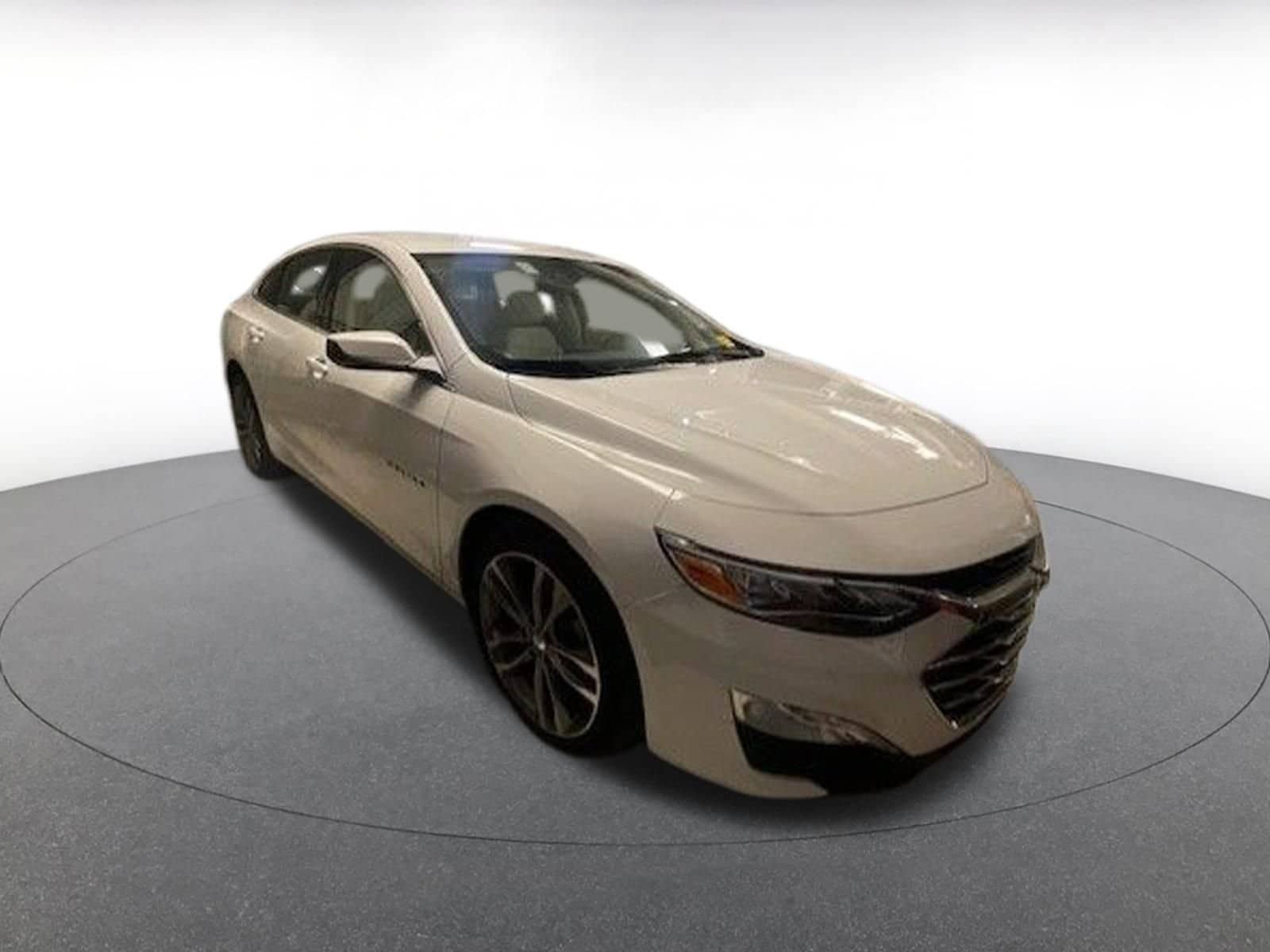 Thumbnail: 2024 Chevrolet Malibu - 1