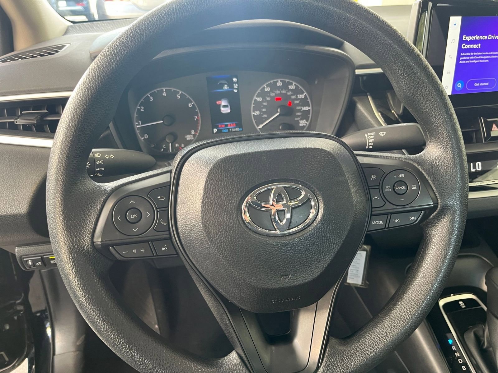 Thumbnail: 2025 Toyota Corolla - 28