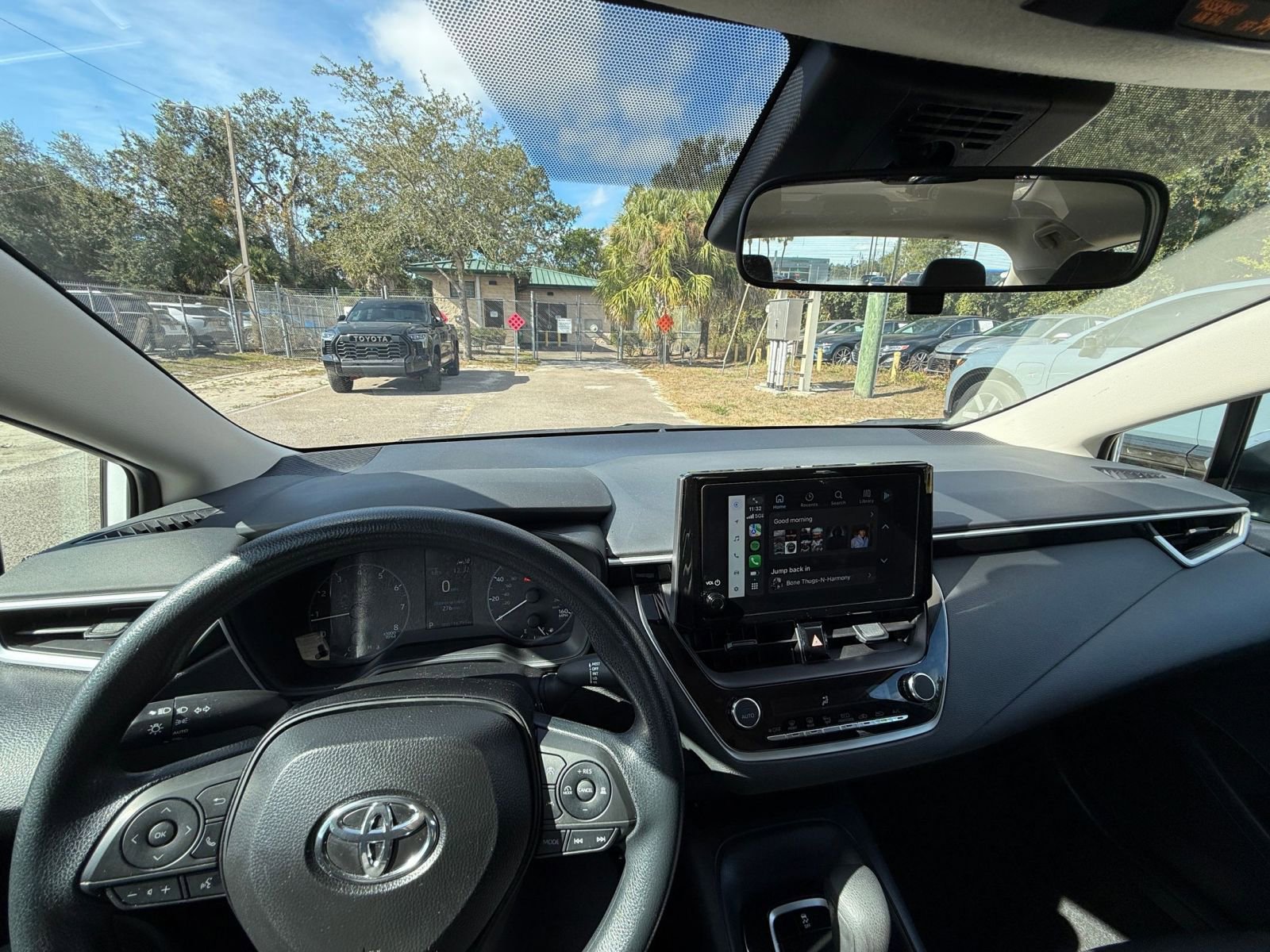 Thumbnail: 2025 Toyota Corolla - 33