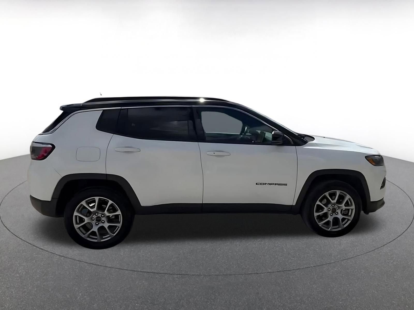 Thumbnail: 2025 Jeep Compass - 16