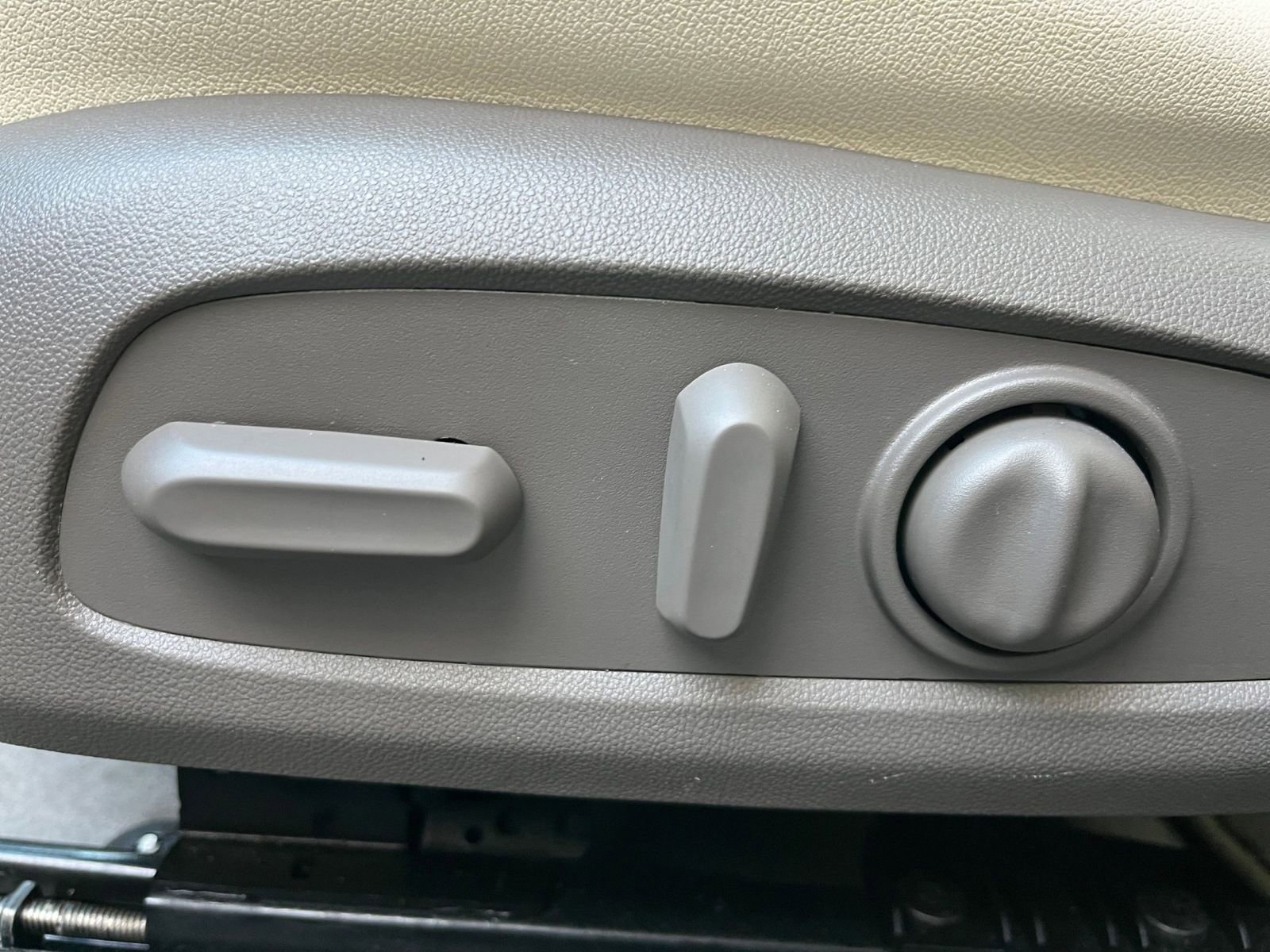 Thumbnail: 2024 Chevrolet Malibu - 23