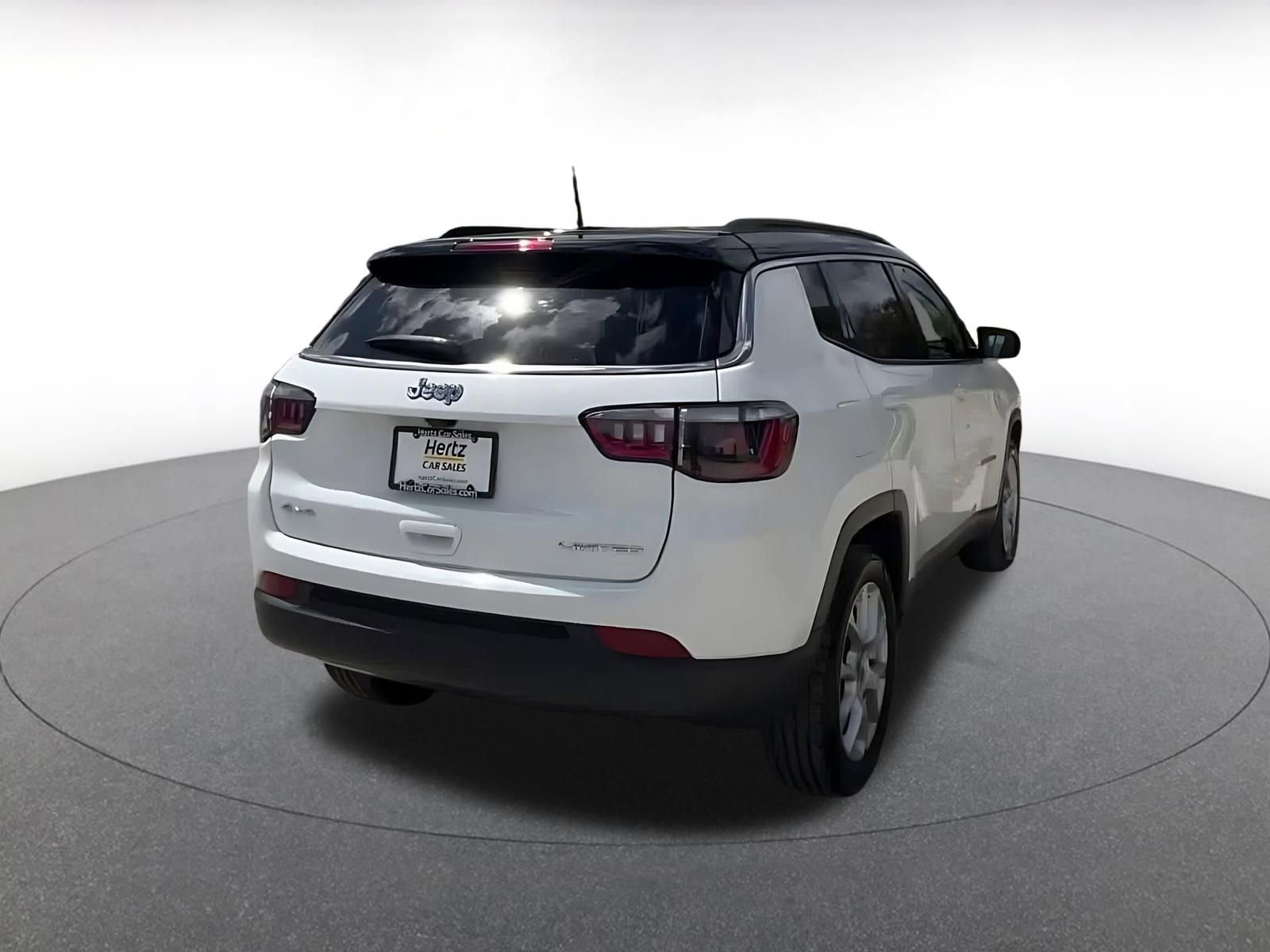 Thumbnail: 2025 Jeep Compass - 14