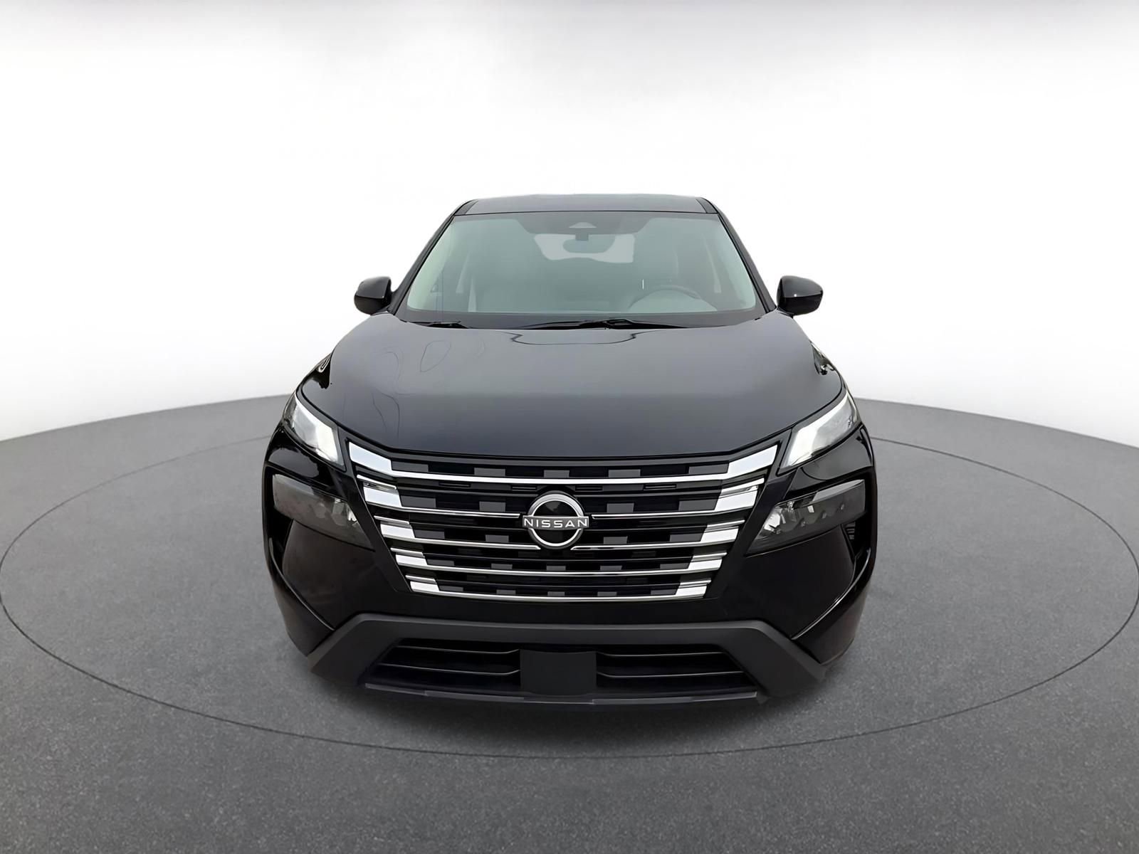 Thumbnail: 2025 Nissan Rogue - 4