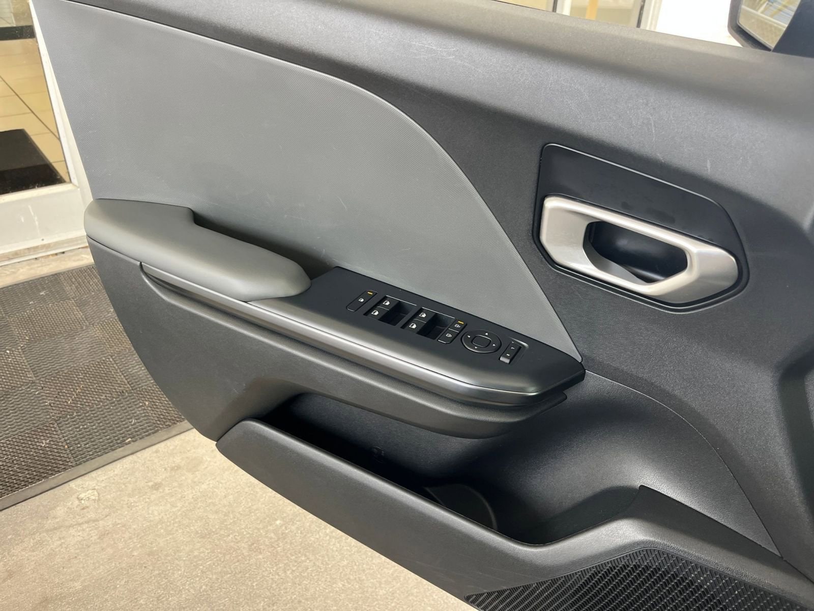 Thumbnail: 2025 Kia K4 - 20