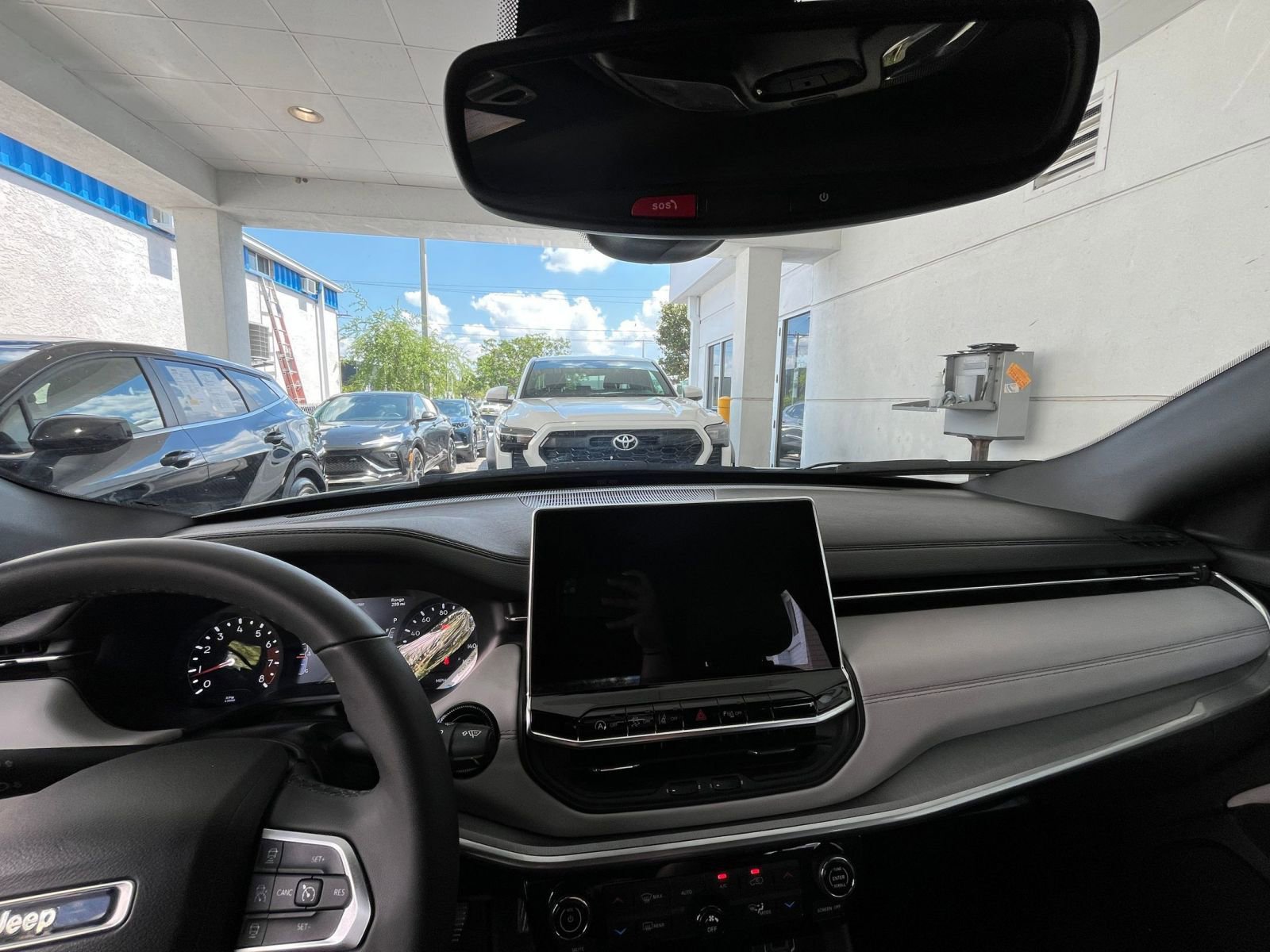 Thumbnail: 2025 Jeep Compass - 33