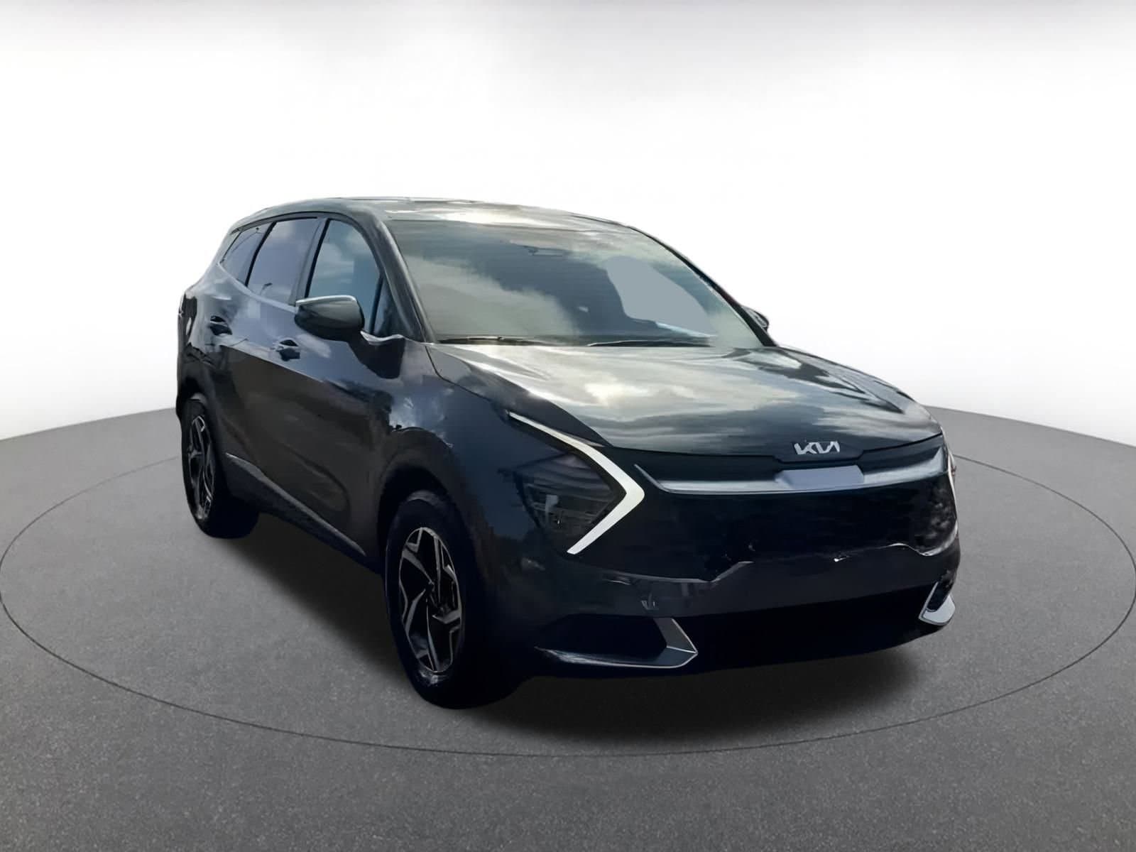 Thumbnail: 2025 Kia Sportage - 3