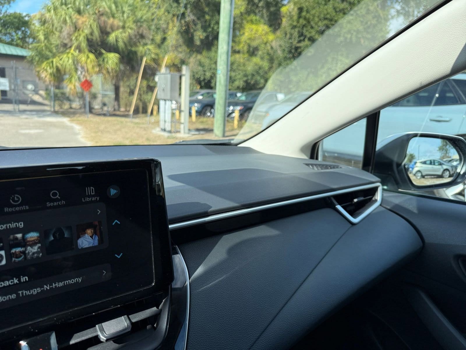 Thumbnail: 2025 Toyota Corolla - 35