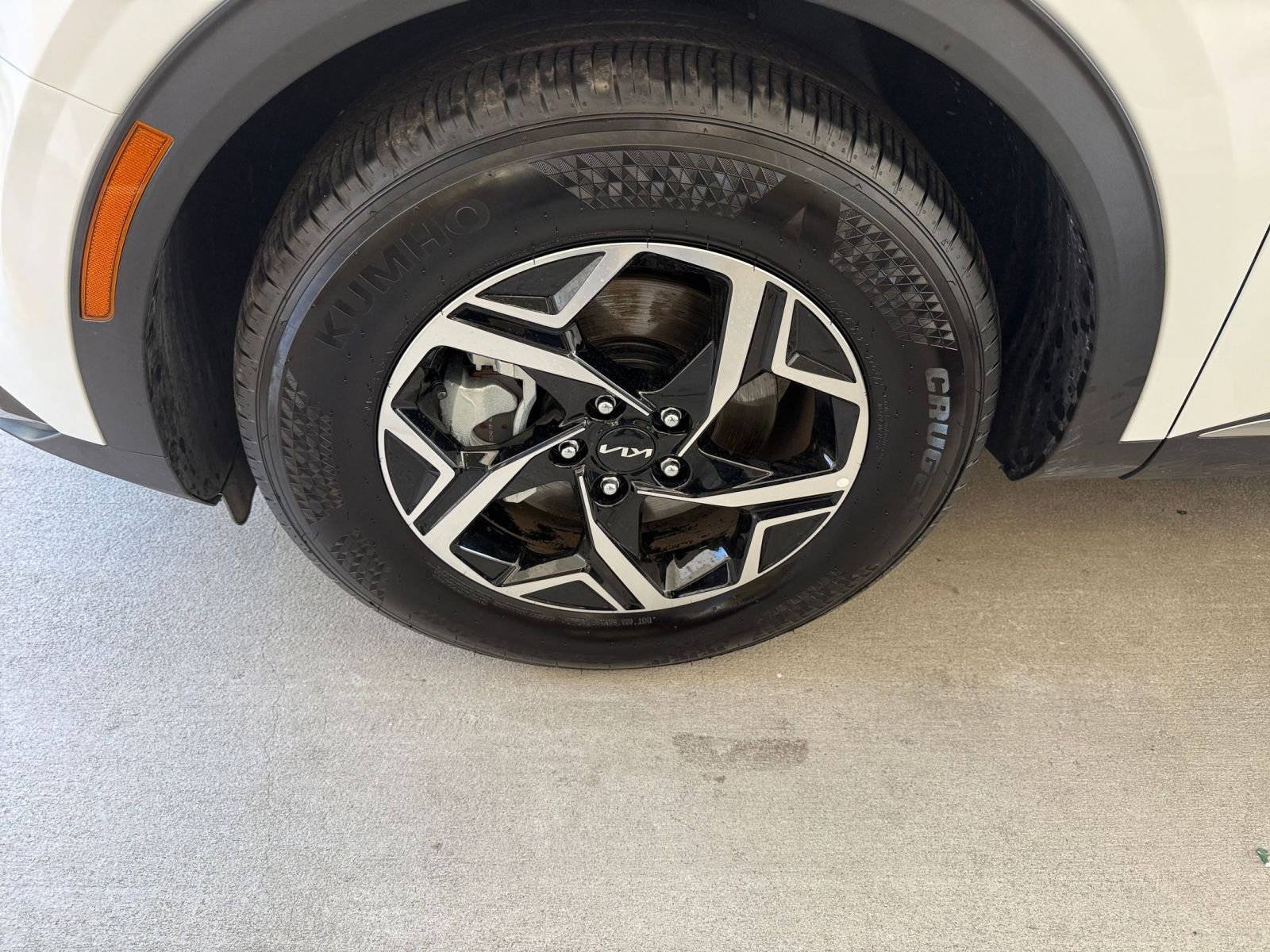 Thumbnail: 2025 Kia Sportage - 30