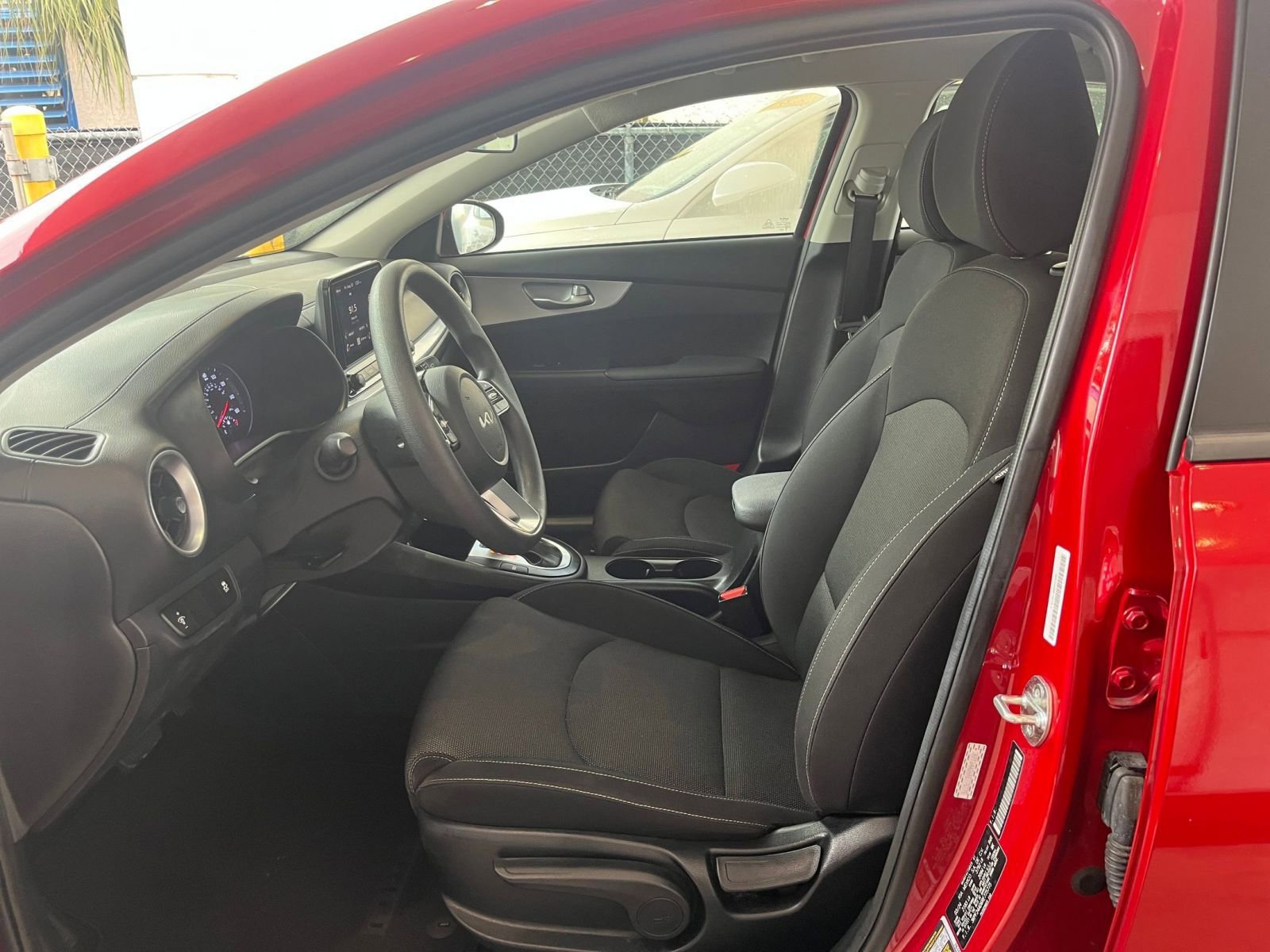 Thumbnail: 2024 Kia Forte - 27