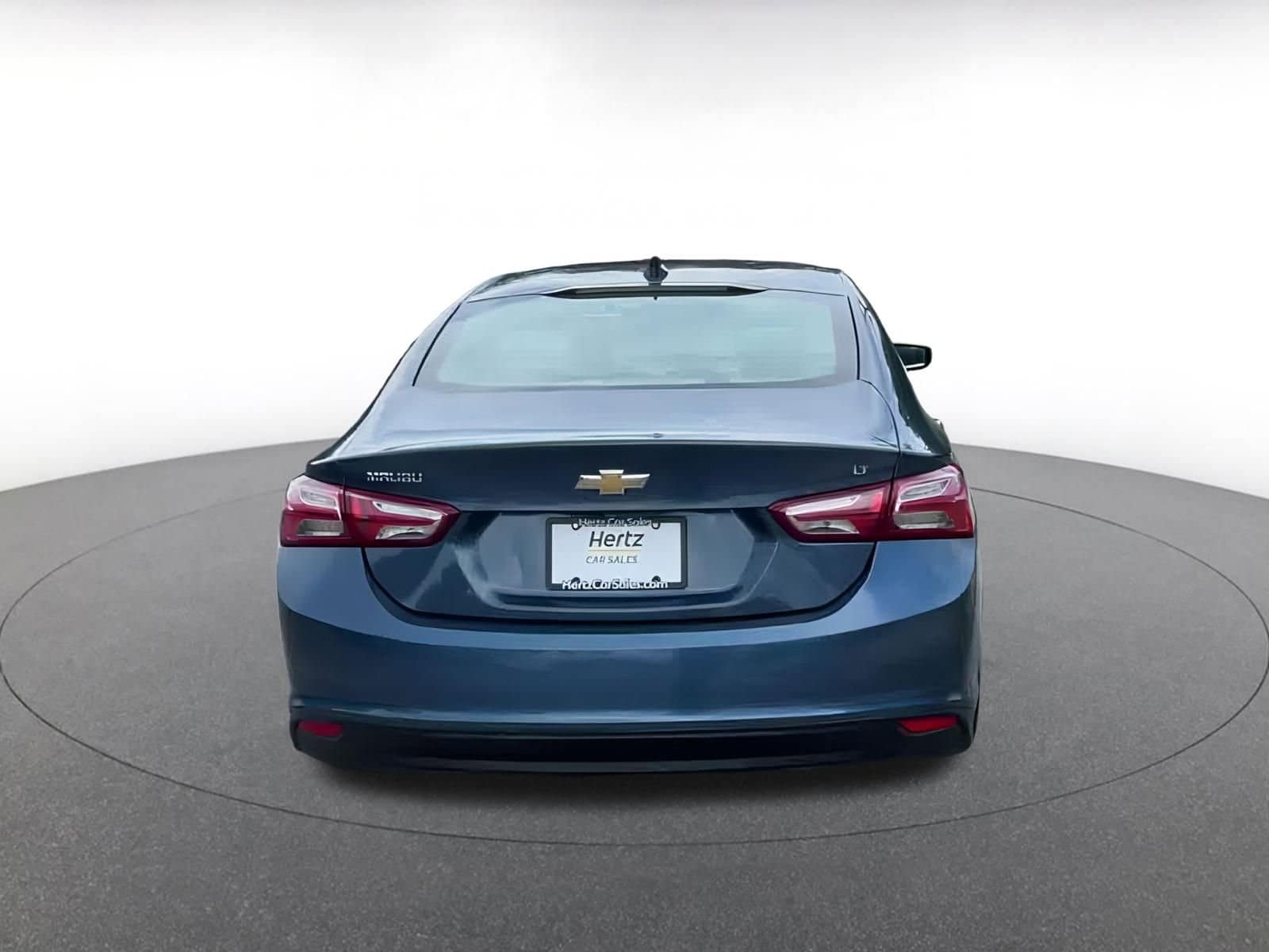 Thumbnail: 2024 Chevrolet Malibu - 12