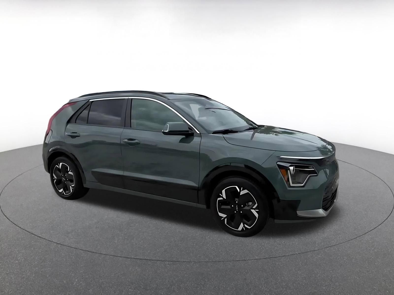 Thumbnail: 2024 Kia Niro - 2