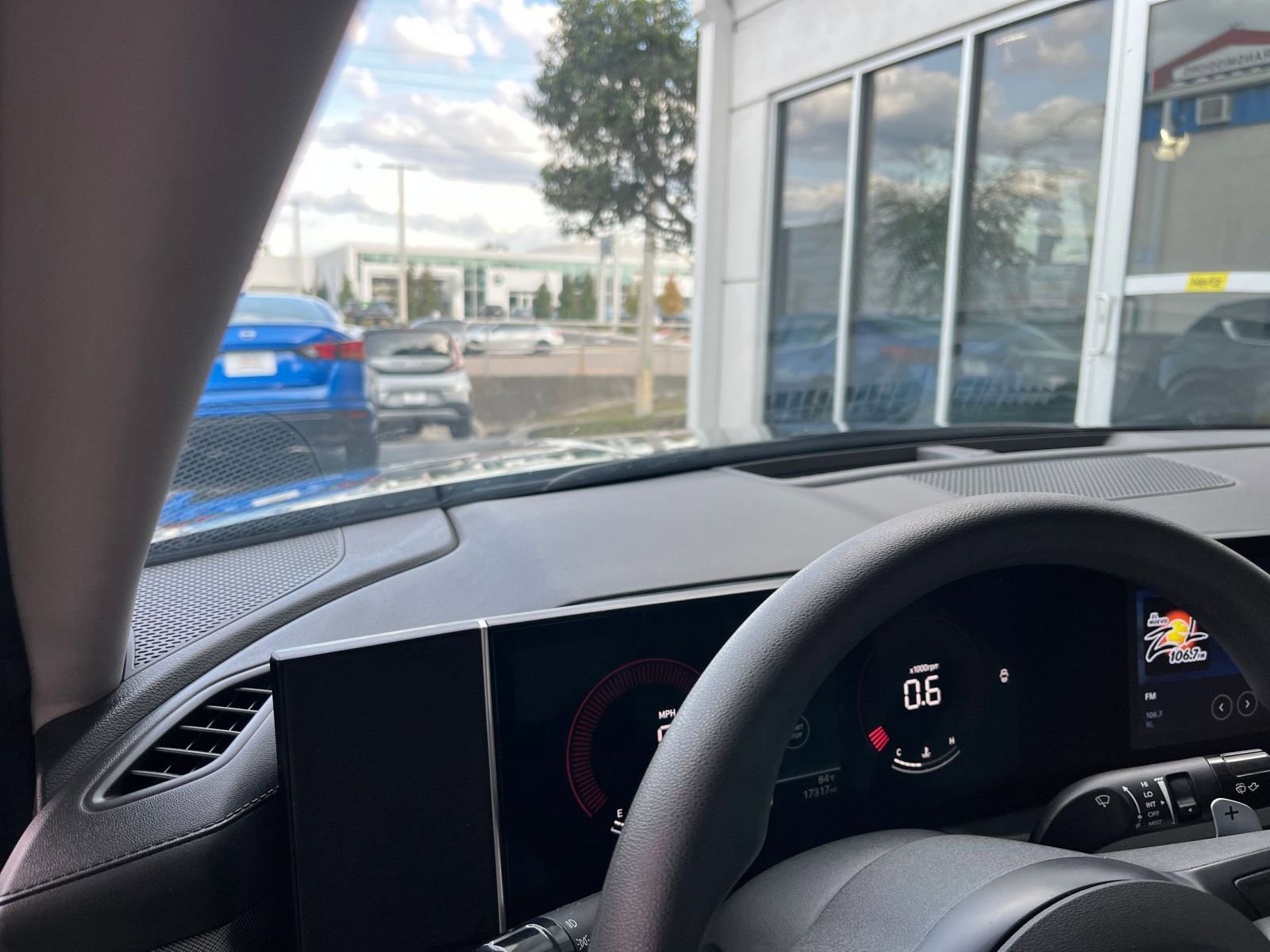 Thumbnail: 2025 Hyundai Sonata - 34