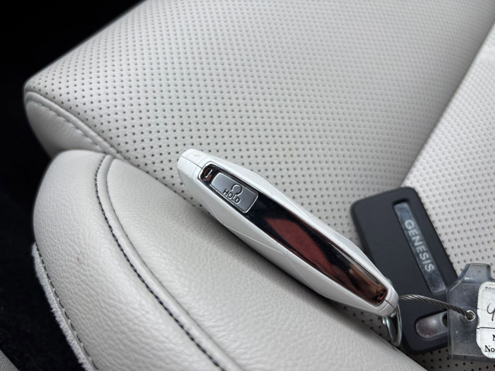 Thumbnail: 2025 Genesis G70 - 25