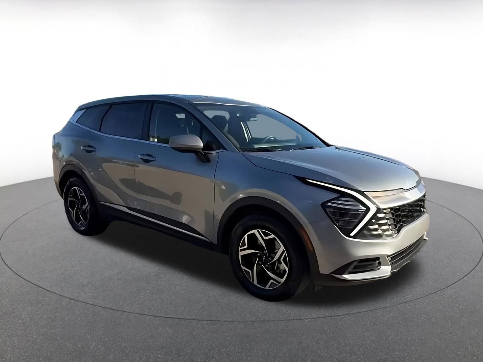 Thumbnail: 2025 Kia Sportage - 15