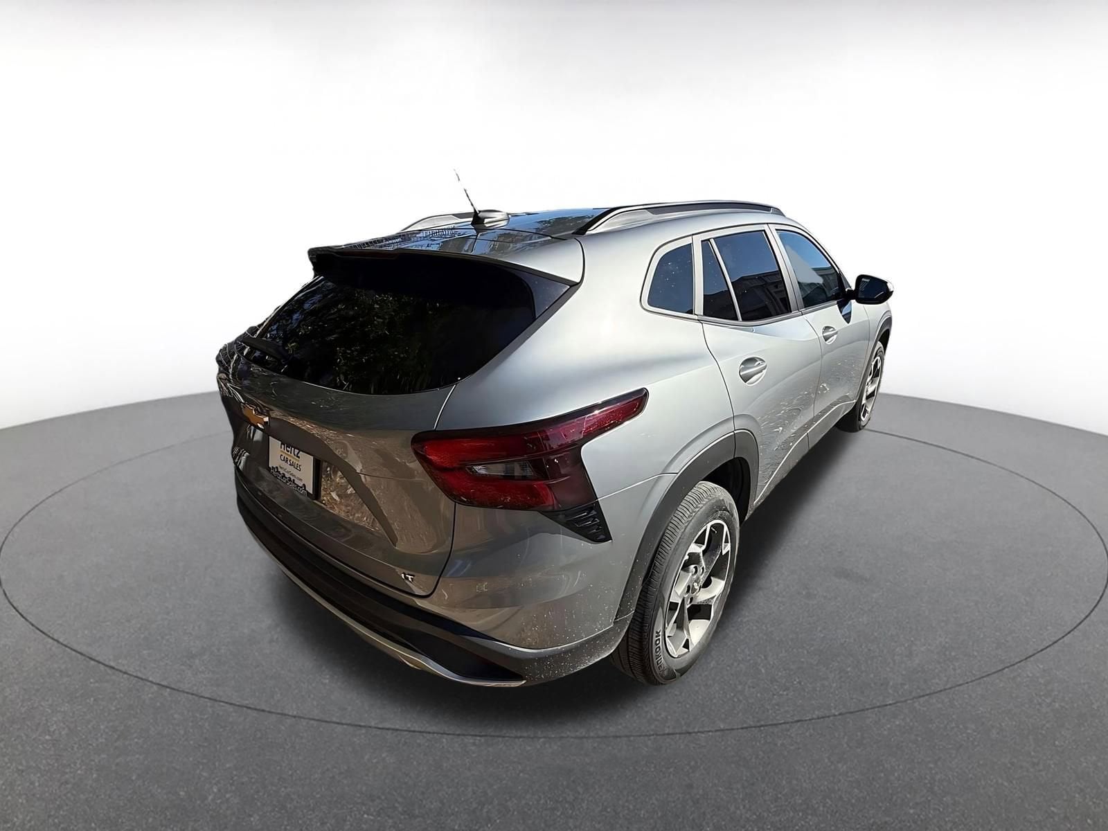 Thumbnail: 2025 Chevrolet Trax - 6