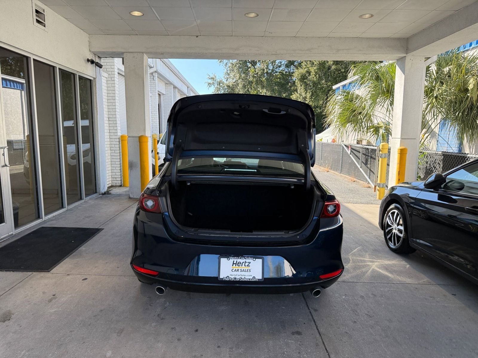 Thumbnail: 2025 Mazda Mazda3 - 31