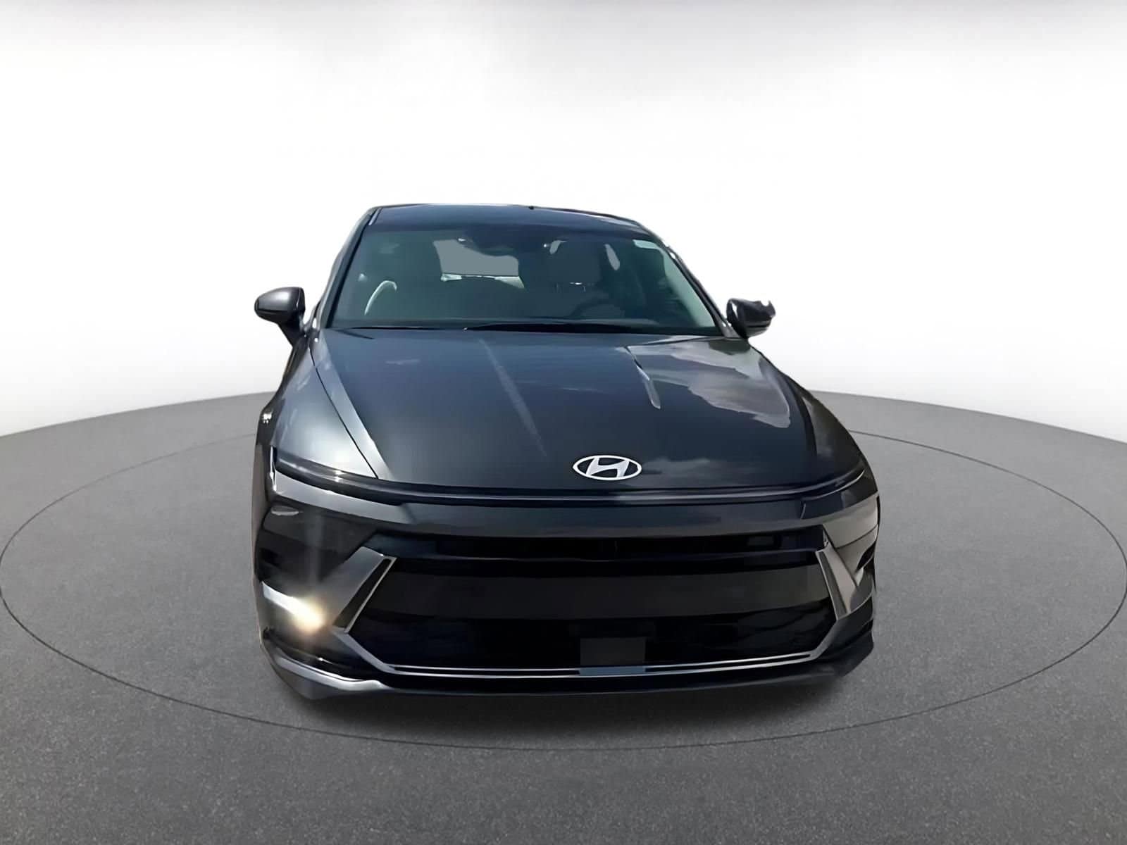 Thumbnail: 2025 Hyundai Sonata - 4