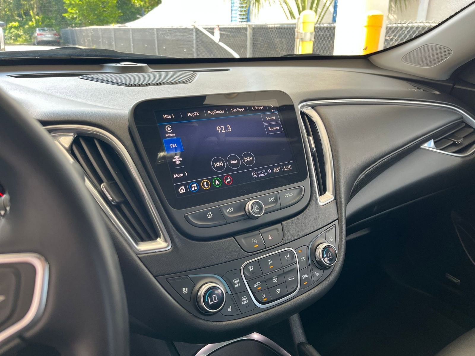 Thumbnail: 2024 Chevrolet Malibu - 18