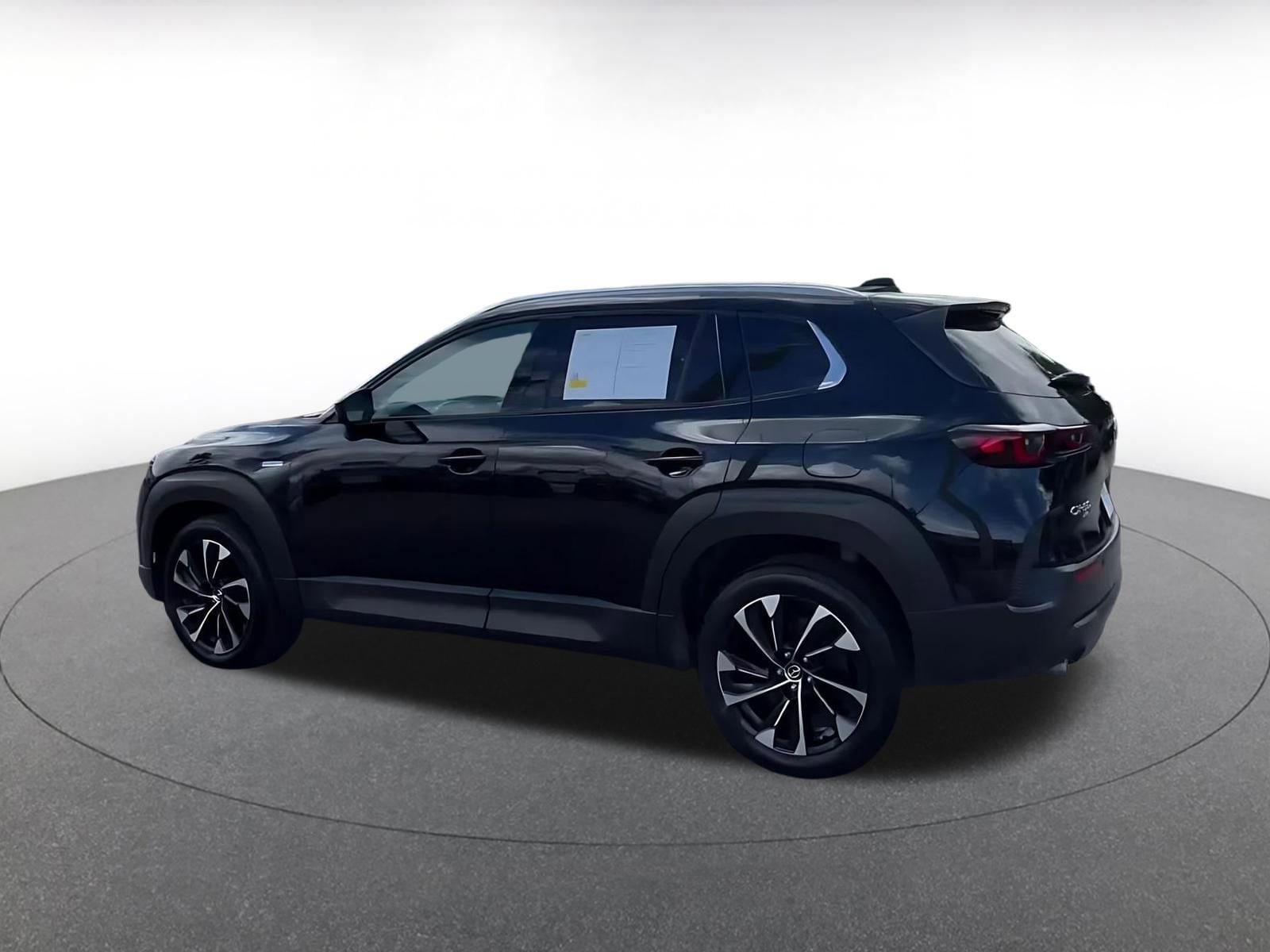 Thumbnail: 2025 Mazda CX-50 - 10