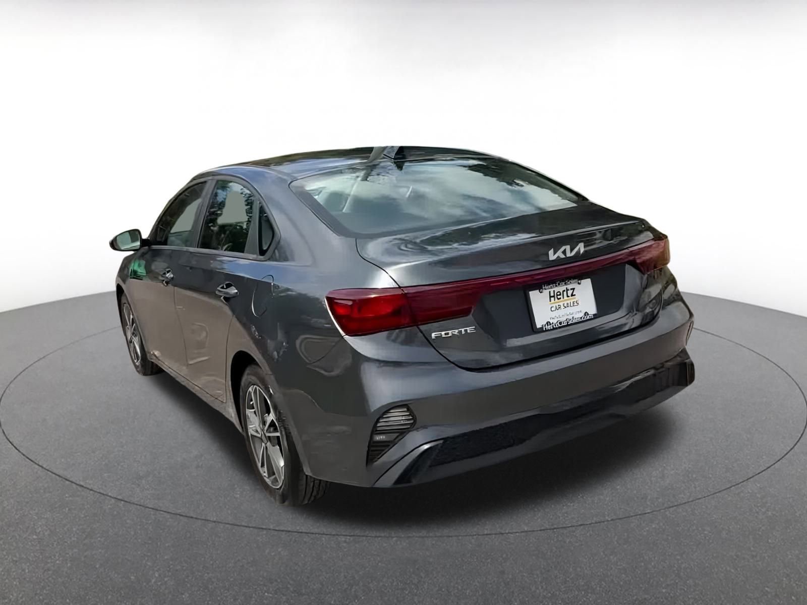 Thumbnail: 2024 Kia Forte - 11