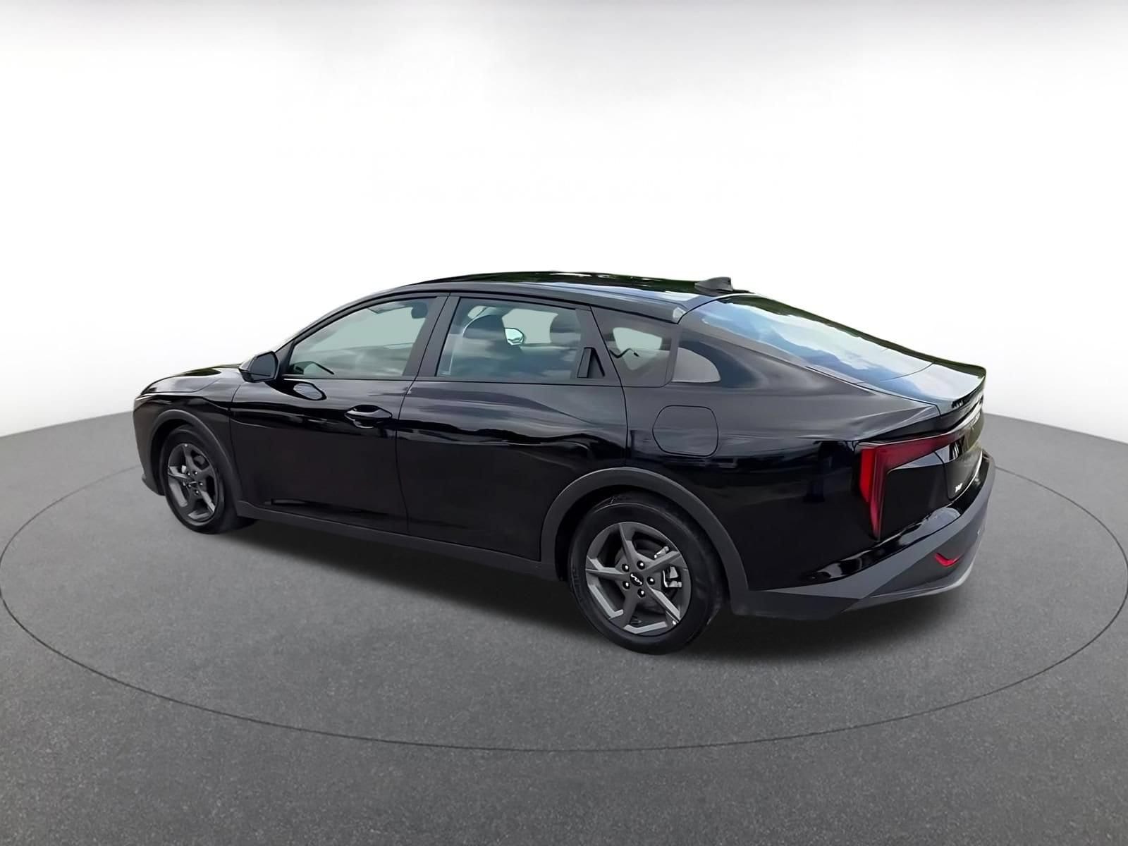 Thumbnail: 2025 Kia K4 - 11